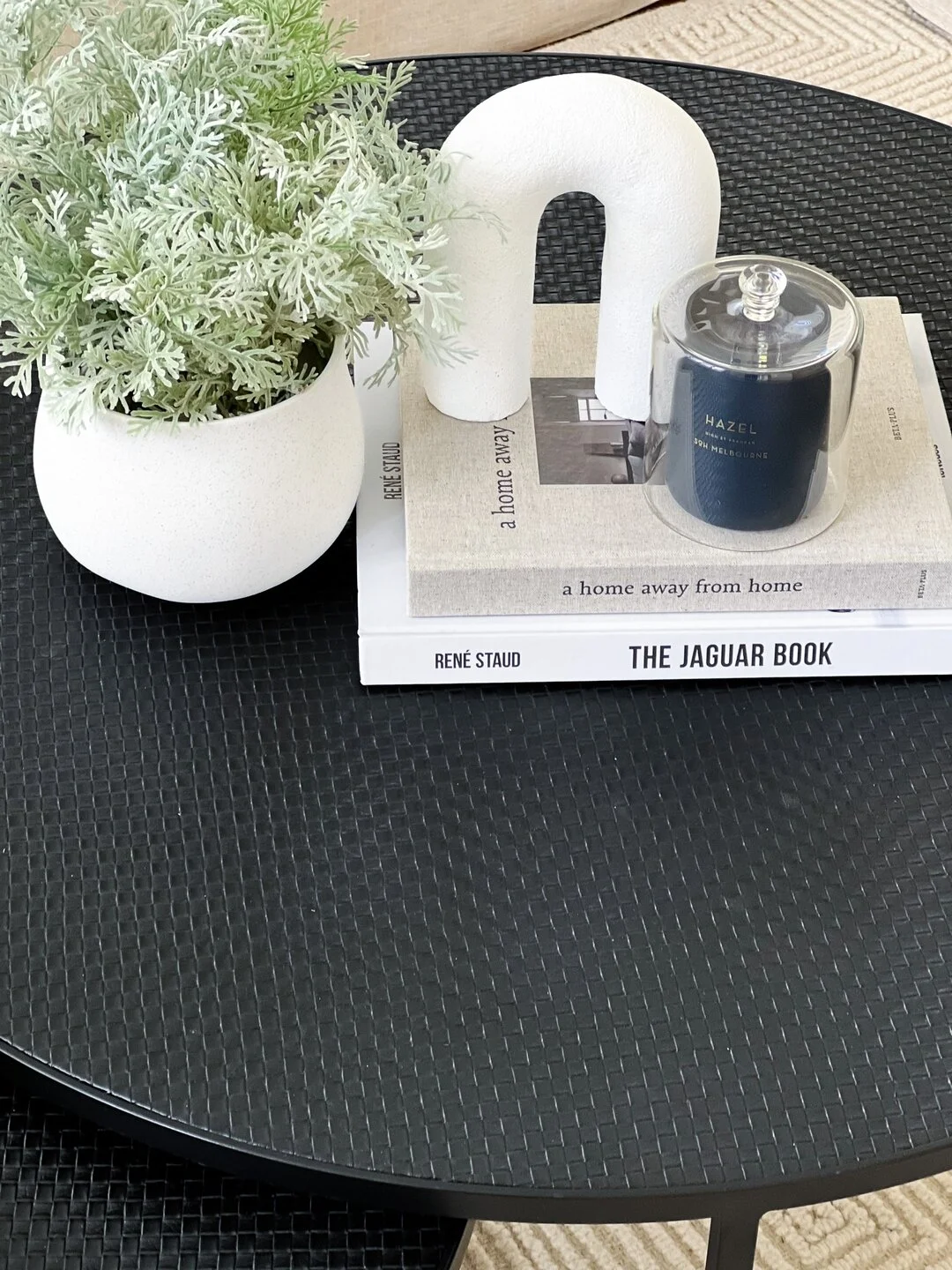 Who else uses their coffee table as a gift wrapping station during the holiday hustle?⁣
Styling &amp; Photo @stylenesscollaroy