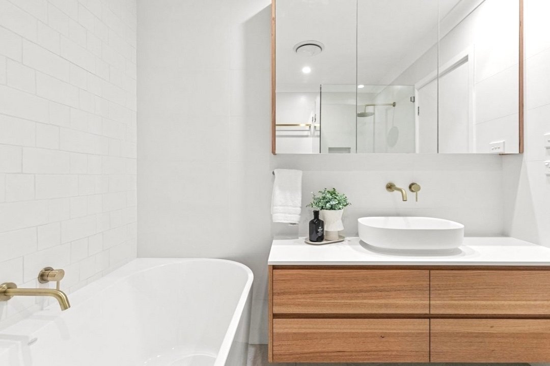 B a t h r o o m s  and their presentation is something we get asked a lot about and whether it should be renovated or not. ​​​​​​​​
​​​​​​​​
Not only are bathrooms costly with the budget and in time, buyers' are usually very happy to upgrade this roo