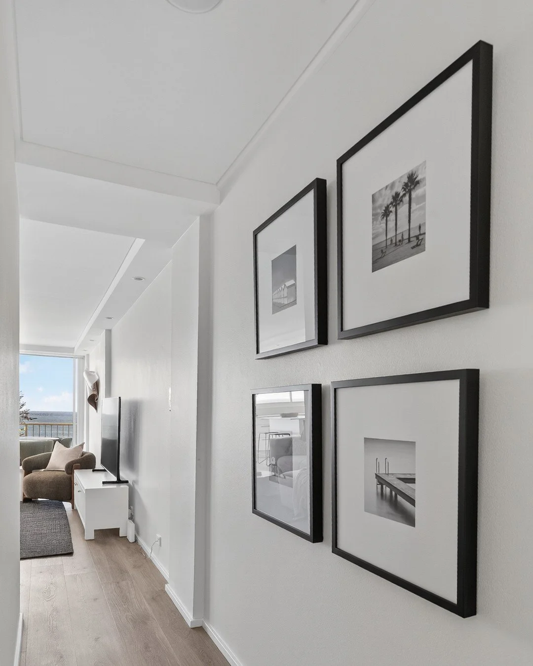 Just like when it comes to selling your home, your holiday rental's entry is also one of the first moments you can make a holiday guest fall in love. 
Styling @stylenesscollaroy