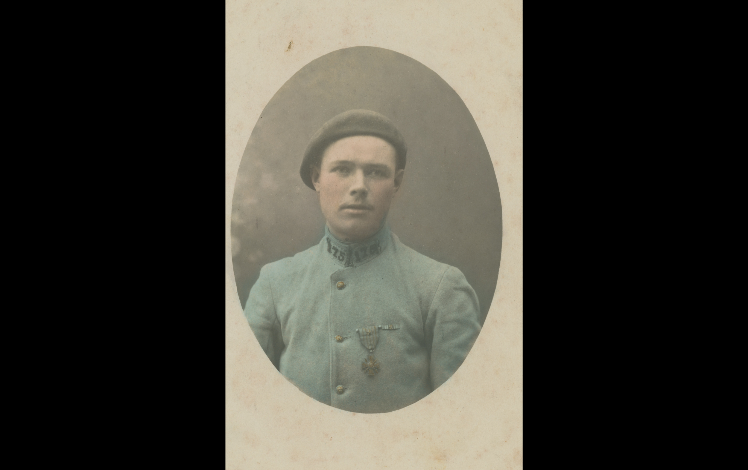 (18.20.A) Portrait of infantryman Jean Marius MONNET
Date: March 9th 1919
Location: Studio (Sebastopol, Crimea)
Unit: 175th Infantry Regiment
Author: Jean Marius MONNET
Present in the photo: 
1. Jean Marius MONNET (Mle 433)
FM:  tinyurl.com/4v6v3frj 