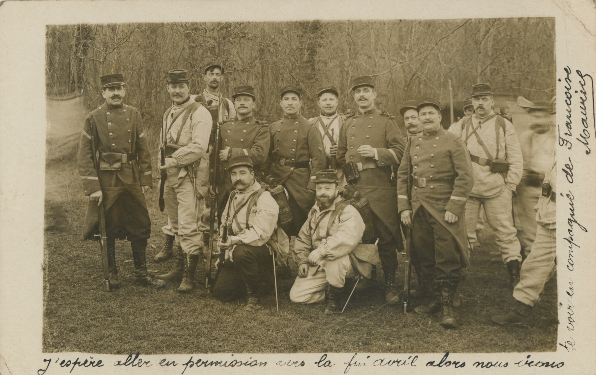 (14.26.A) Group photo of infantrymen of the 76th Infantry Regiment
Date: December 20th 1912
Location: Coulommiers, France (77)
Unit: 76th Infantry Regiment
Author: Maurice DESME
Present in the photo:
1. Maurice DESME (Mle 346) MPLF 20.4.1916 ✝
FM:  t