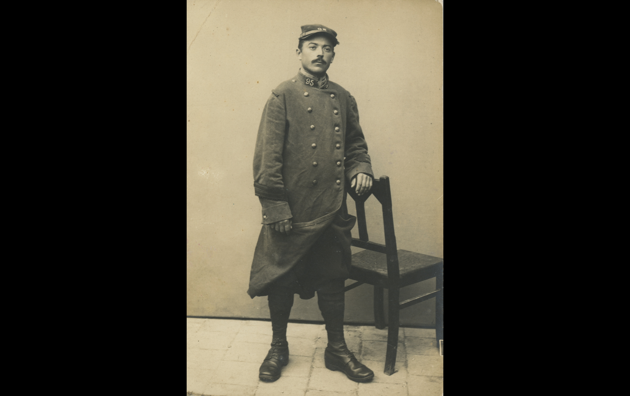 (14.22.A) Portrait of an infantryman of the 95th Territorial Infantry Regiment
Date: c.1914 - 1915
Location: Studio
Unit: 95th Territorial Infantry Regiment
Author: ? 
Present in the photo: ?