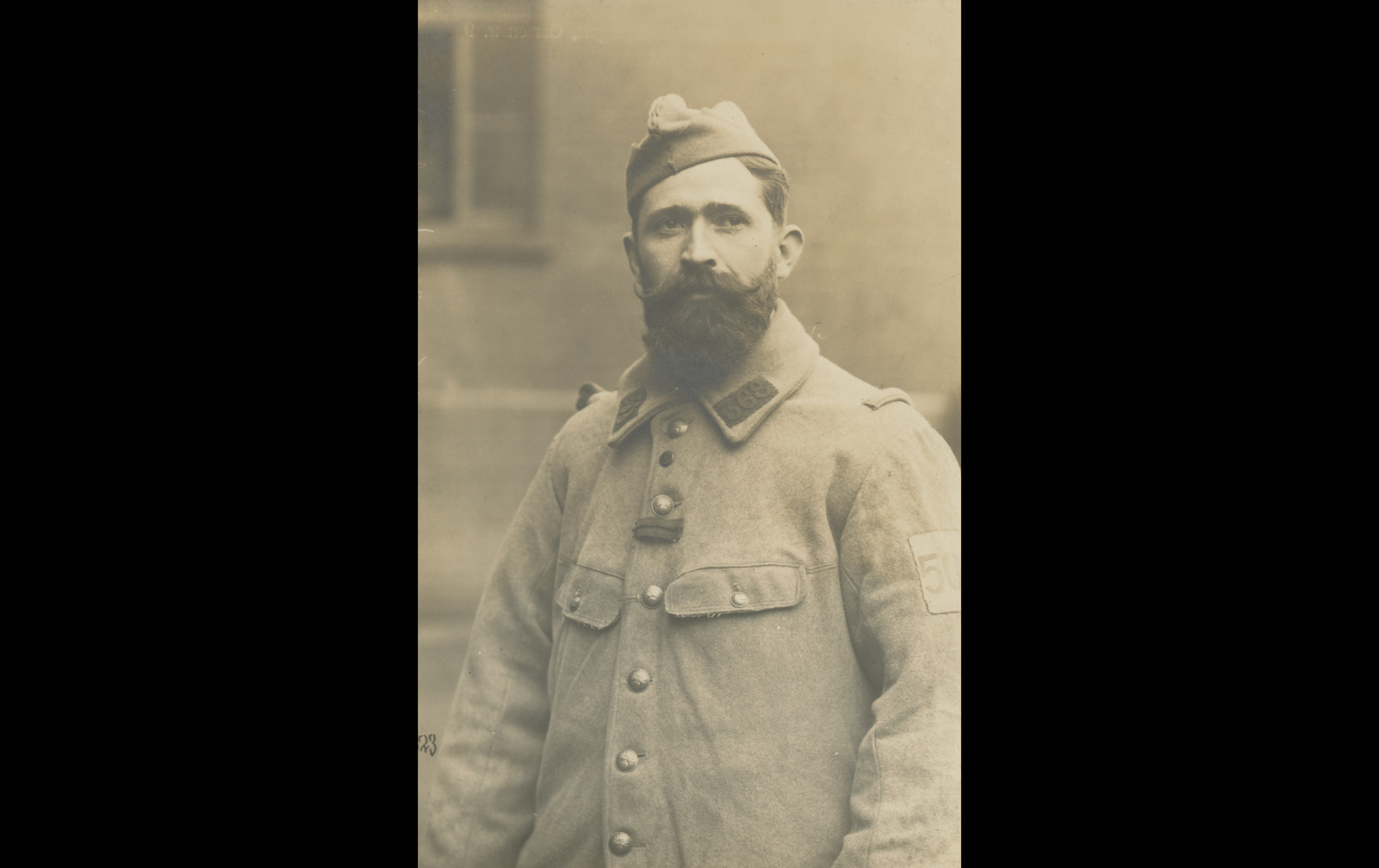 (POW.10.A) Portrait of French prisoner François Antoine COGNET
Date: April 22nd 1916
Location: Stuttgart, Germany
Unit: 368th Infantry Regiment
Author: François Antoine COGNET
Present in the photo: 
1. François Antoine COGNET (Mle 3737)
FM: https://t