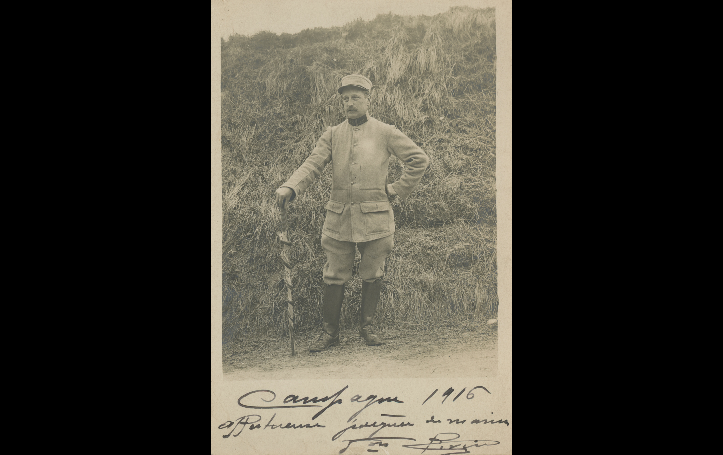 (16.31.A) Portrait of automobile driver François Marie PIVIN
Date: April 25th 1916
Location: ?
Unit: Automobile Service of the 13th Artillery Regiment
Author: François Marie PIVIN
Present in the photo: 
1. François Marie PIVIN (Mle 4131)
FM:  tinyurl