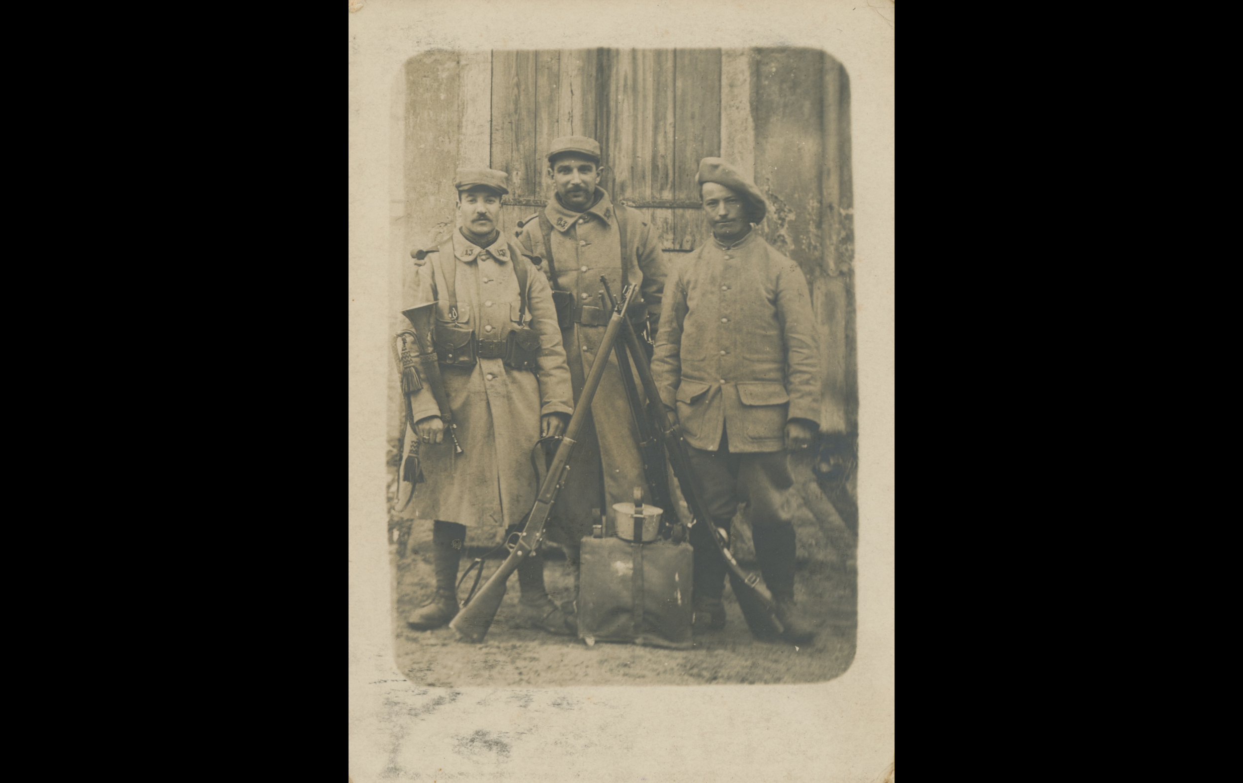 (15.62.A) Photo of three infantrymen of the 13th Infantry Regiment
Date: c.1915
Location: ?
Unit: 13th Infantry Regiment
Author: ?
Present in the photo: ?