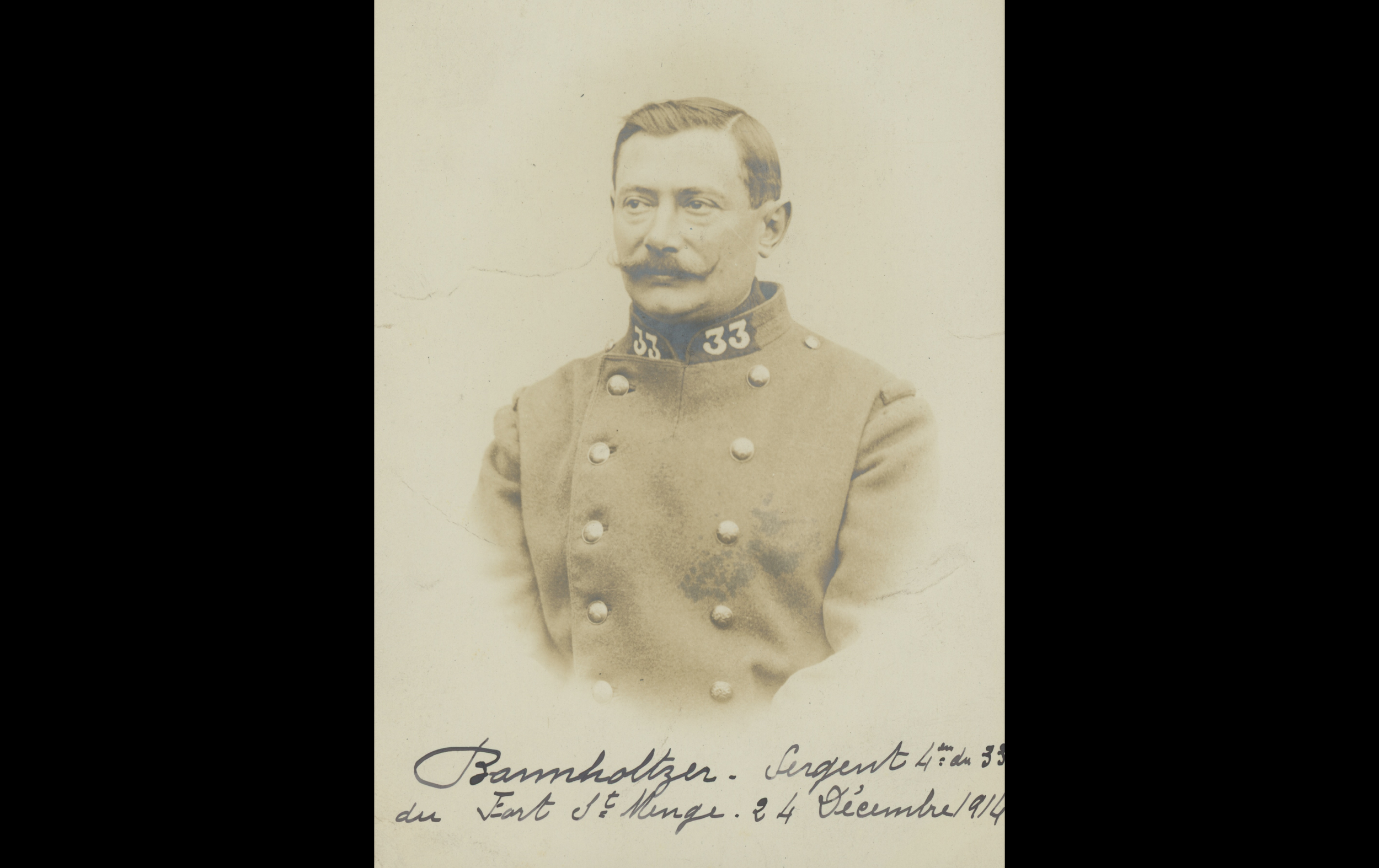 (14.2.A) Portrait of infantryman Ernest BANNHOLTZER
Date: December 24th 1914
Location: Fort Saint-Menge, Langres, France (52)
Unit: 33rd Territorial Infantry Regiment
Author: ?
Present in the photo: 
1. Ernest BANNHOLTZER (Mle 2275)
FM:  tinyurl.com/