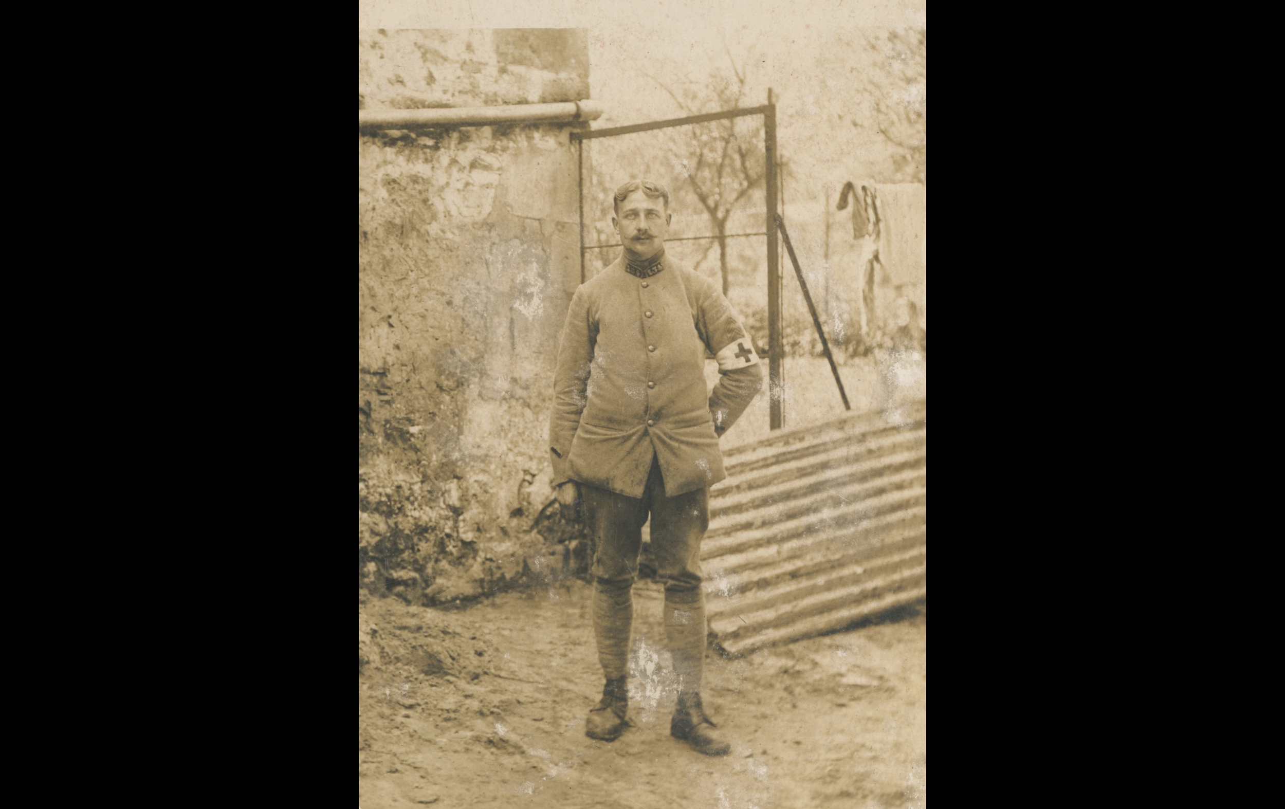 (18.4.A) Portrait of artilleryman Alphonse Eleonor Robert BOULARD
Date: June 17th 1918
Location: ?
Unit: 134th Heavy Artillery Regiment
Author: Alphonse Eleonor Robert BOULARD
Present in the photo: 
1. Alphonse Eleonor Robert BOULARD (Mle 1568)
FM:  