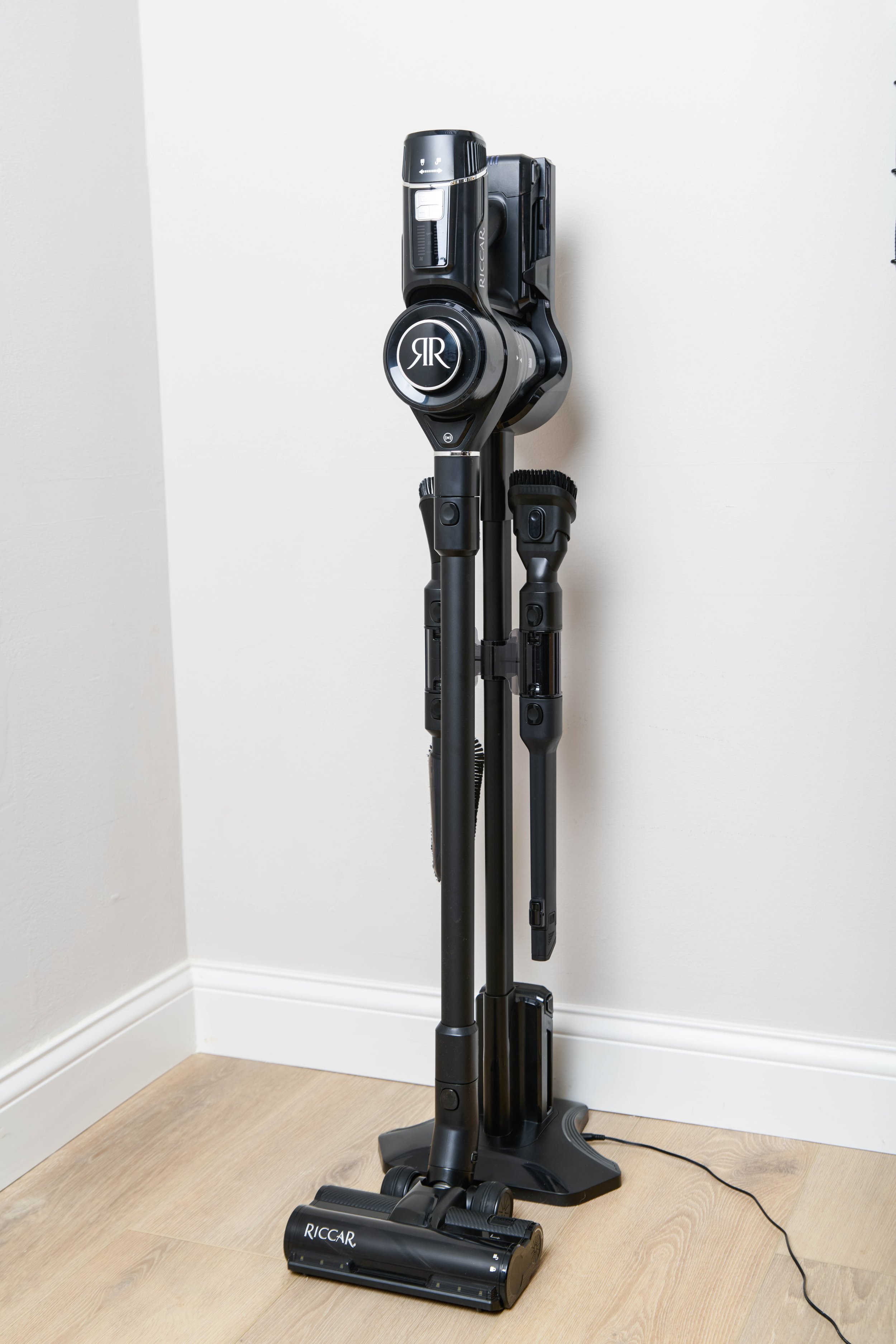 R65_StickVac_DSC_9002.jpg