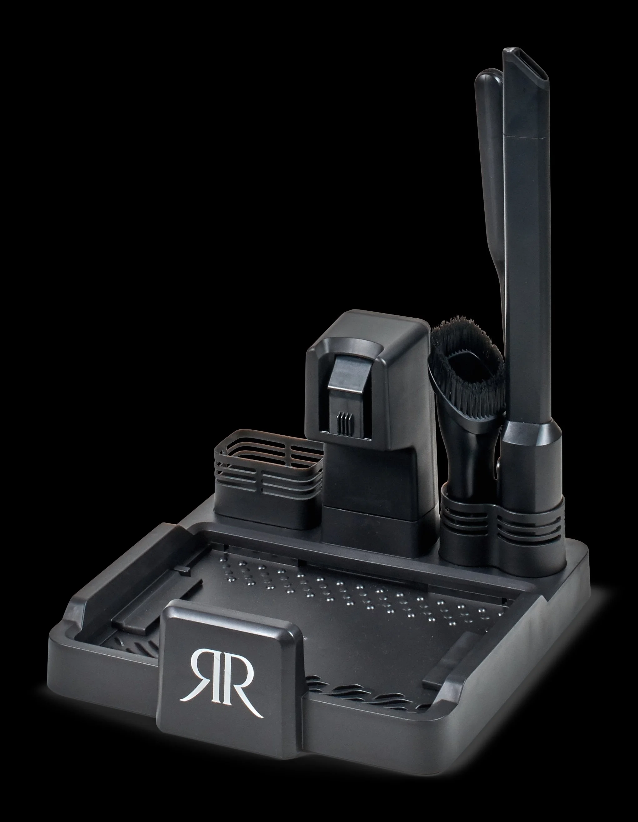 RV_R70StudioPhotos_StdBaseTools_3QL.jpg