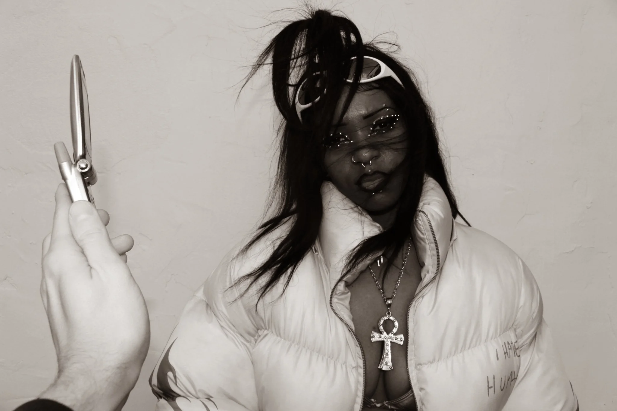 @uno.studios_

Creative Directors/Producers 
@pennymelick @maevesullivann

Photographers: @1998rw @tommm.hearn
BTS: @nannas.doily
Assistants: @ellavni @james_motty 

Makeup Director: @rabbitsfoot333
Makeup Artists: @rabbitsfoot333 @bonsoybabe 

Styli