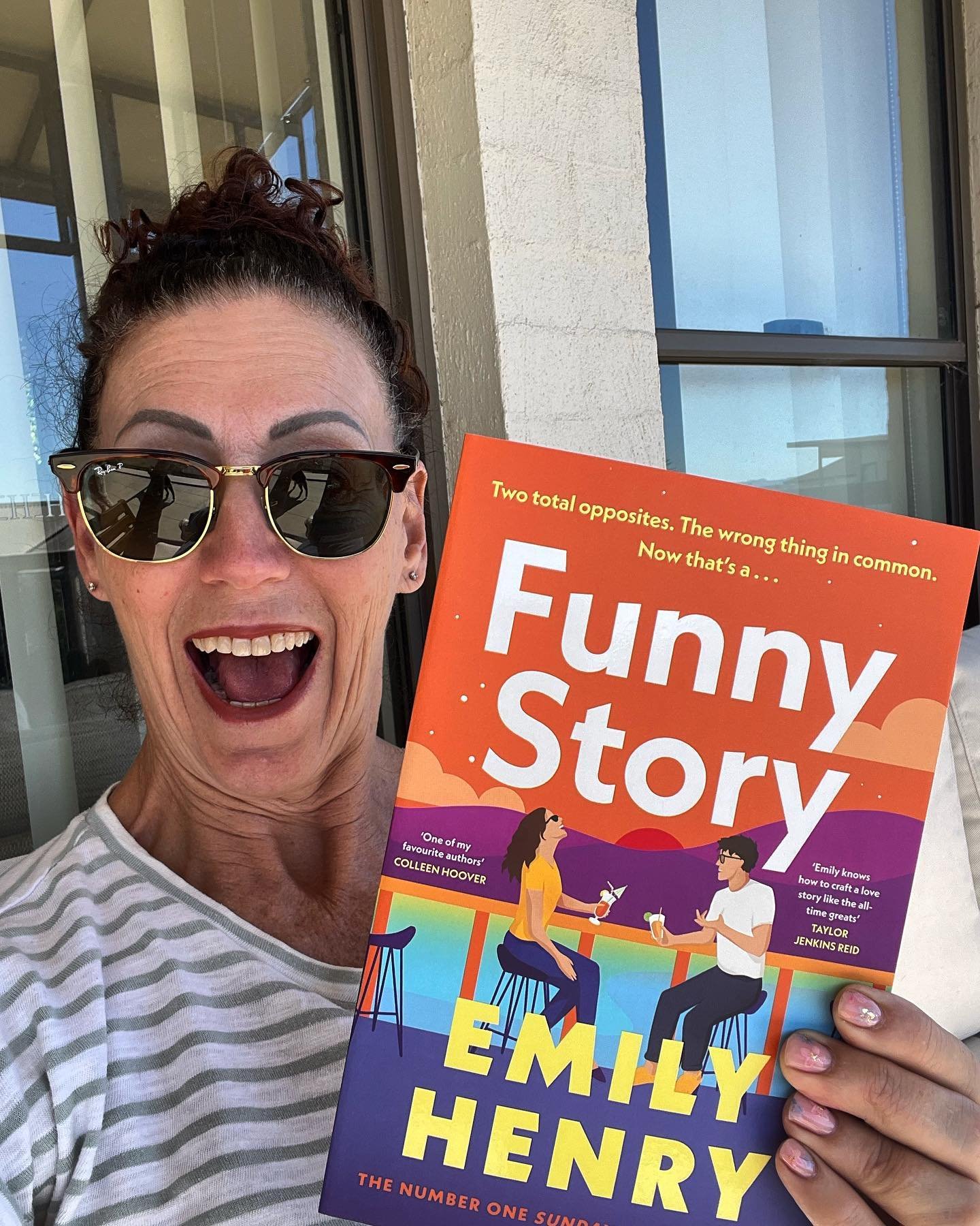 Ridiculously excited to have found this new release by @emilyhenrywrites at @thebookshopkiama 🎉

But I MUST write 3K words before I start reading. 

Will I have the willpower? 🤞🏻
.
.
.
.
.
#funnystory #emilyhenry #emilyhenrybooks #newreleasebooks 