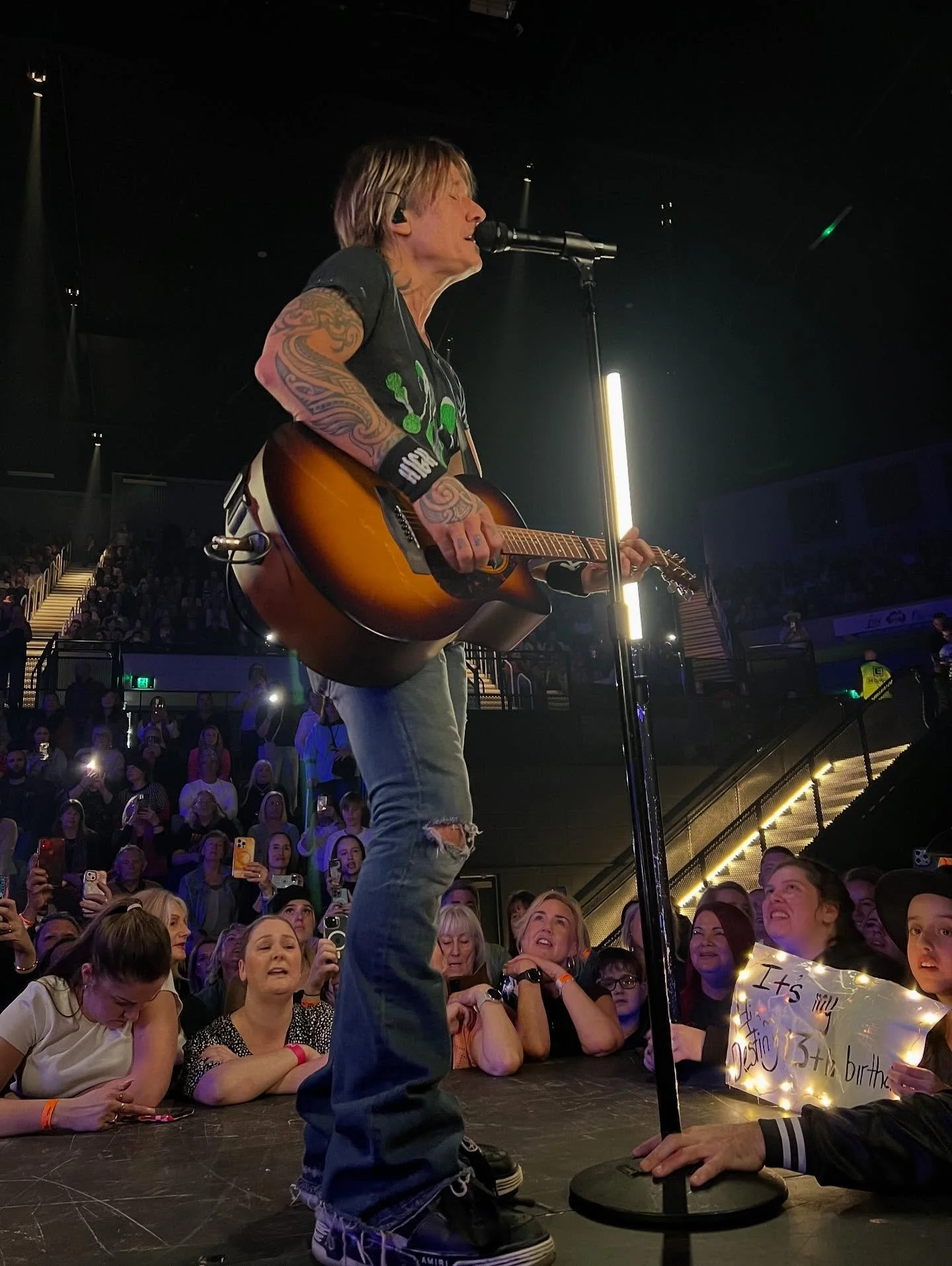 Always such a great time at a @keithurban concert and being with two of my girls makes it extra special. ❤️❤️

There&rsquo;s nothing like live music to connect people and Keith is one of the best when it comes to making musical memories. 🎵 

I think