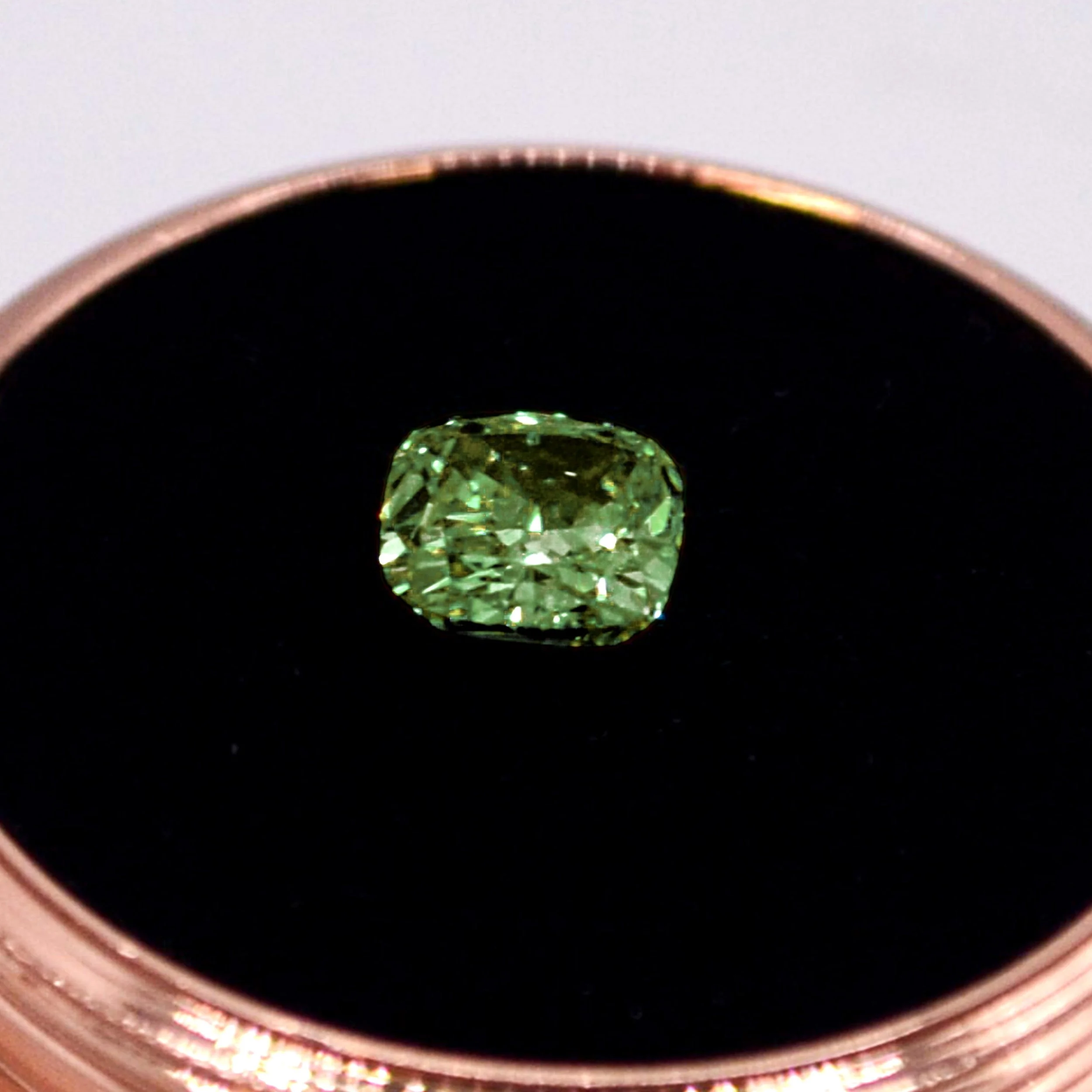 0.80-0.89_ct_Green_Cushion_CUT_(2).JPG