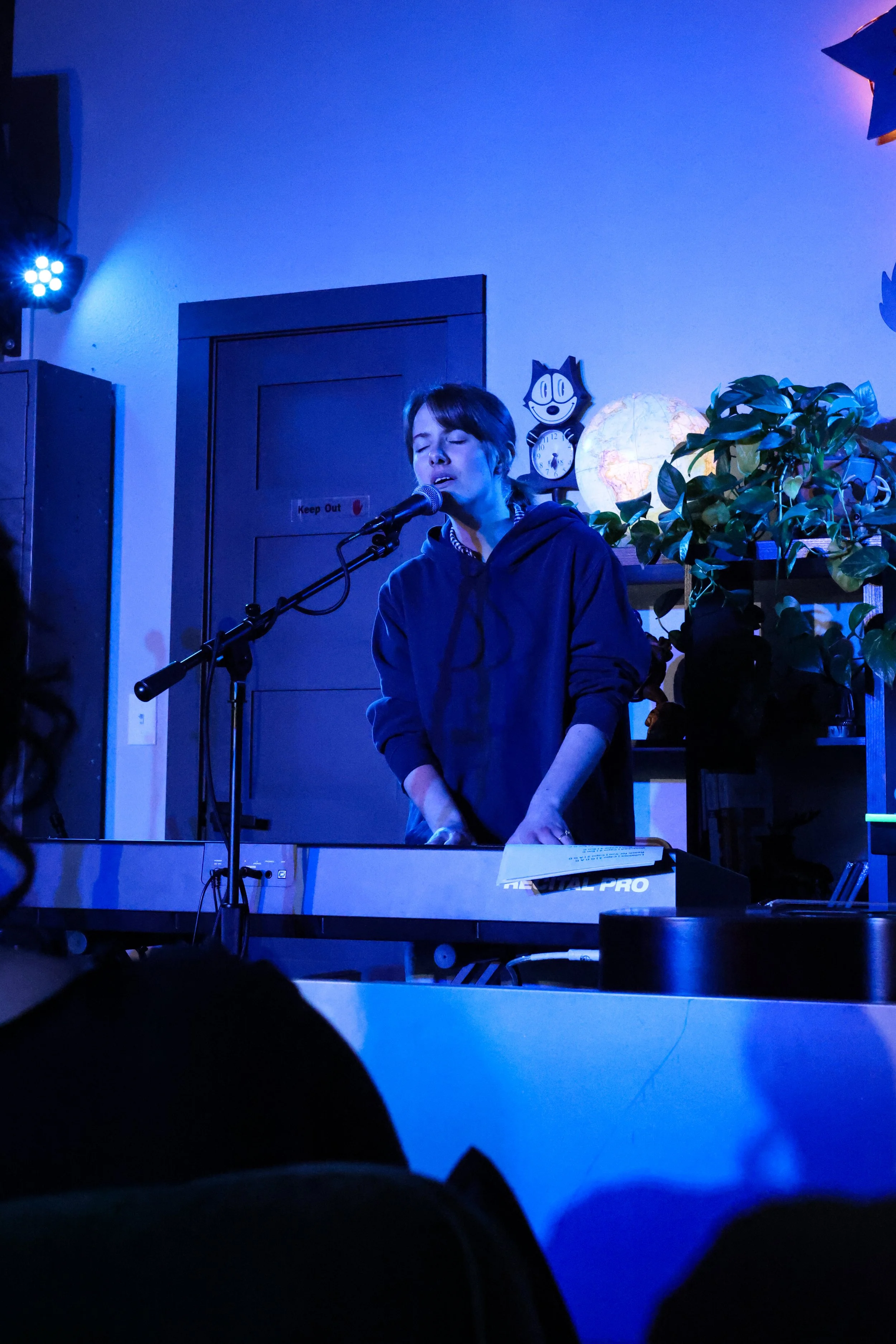 Kelsie Michelle at Tinier Desk Concerts by Jackalope Creative