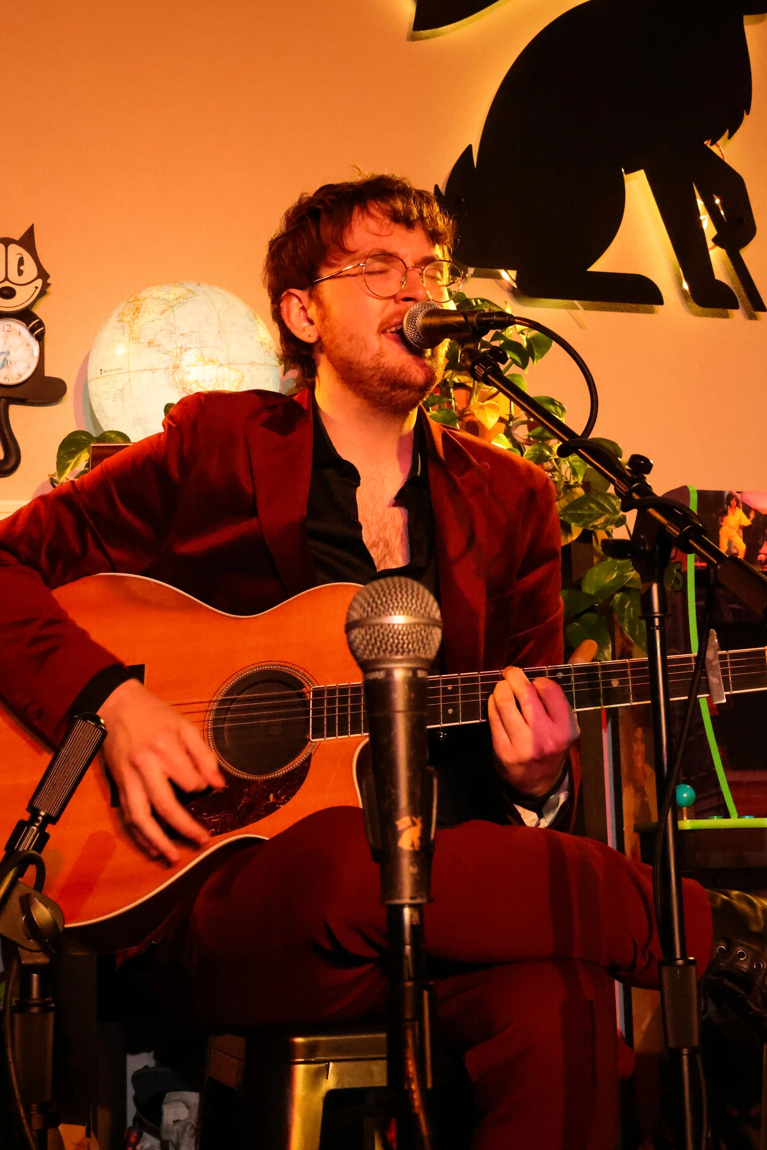 Nathan Baskett at Tinier Desk Concerts by Jackalope Creative