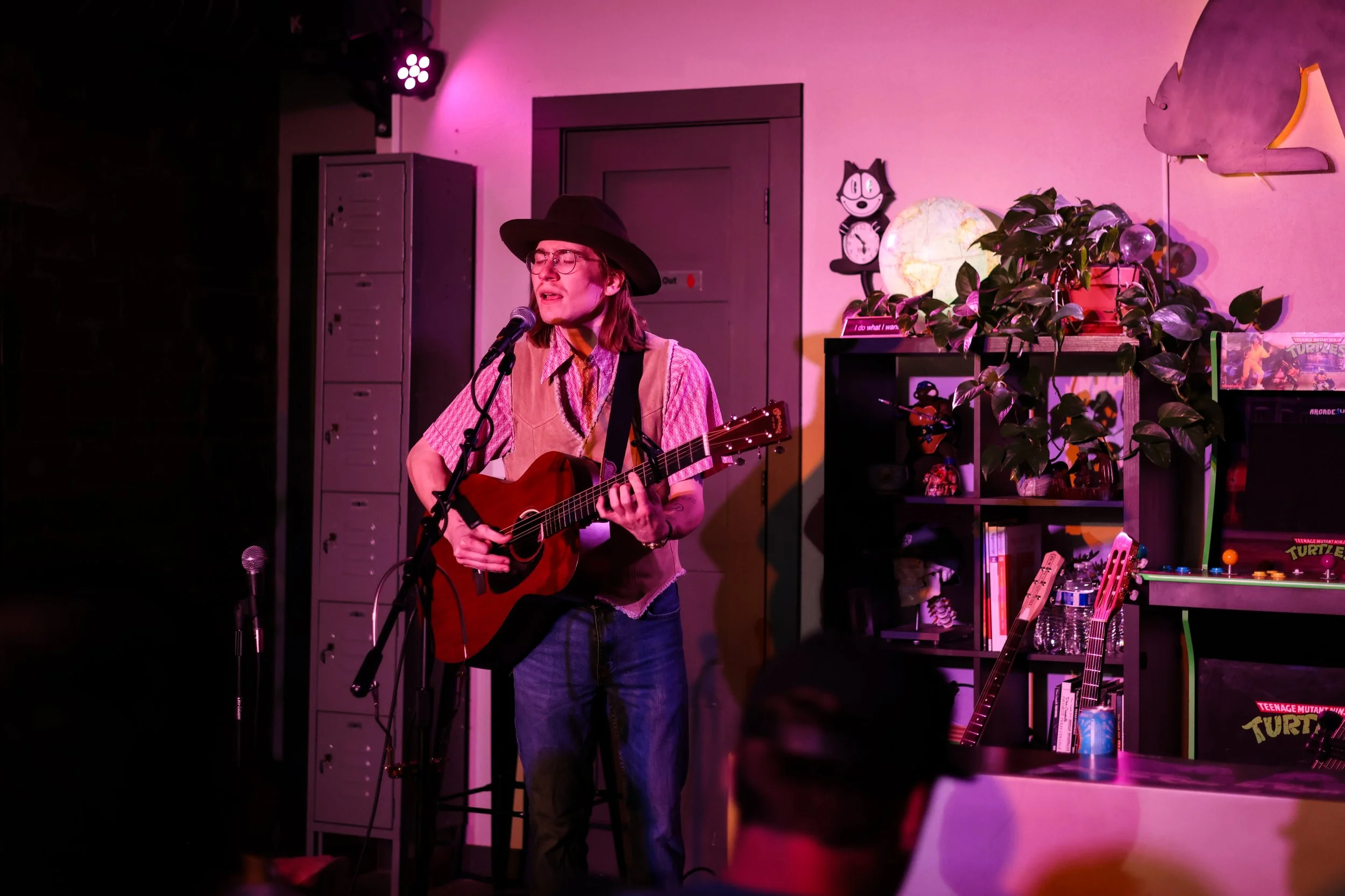 SammyBrue-20260420-3.jpg