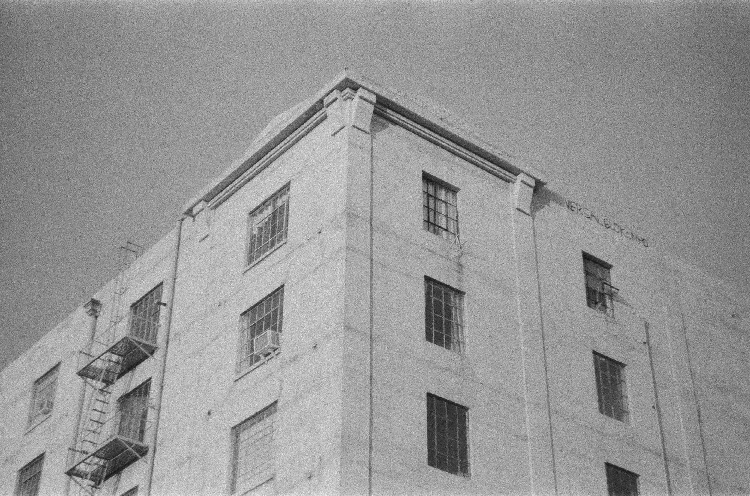 Guide to Renting a Photo Studio in Los Angeles