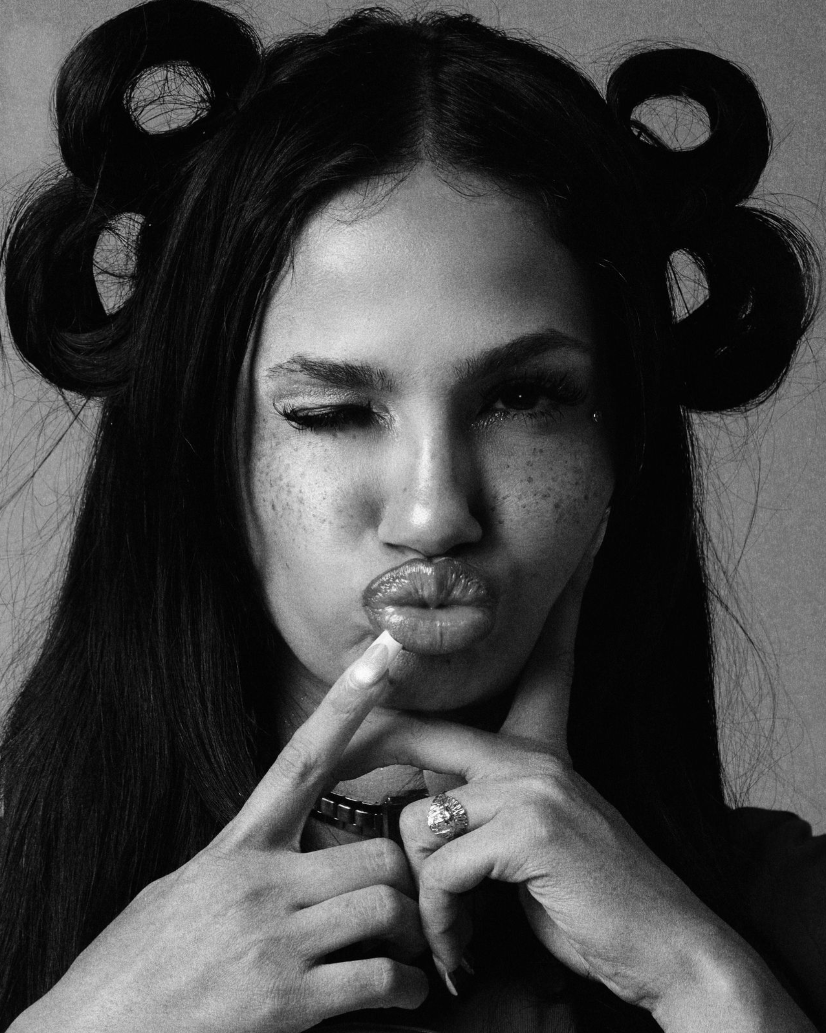 What To Bring To A Photo Studio: A Checklist For Photographers and Filmmakers