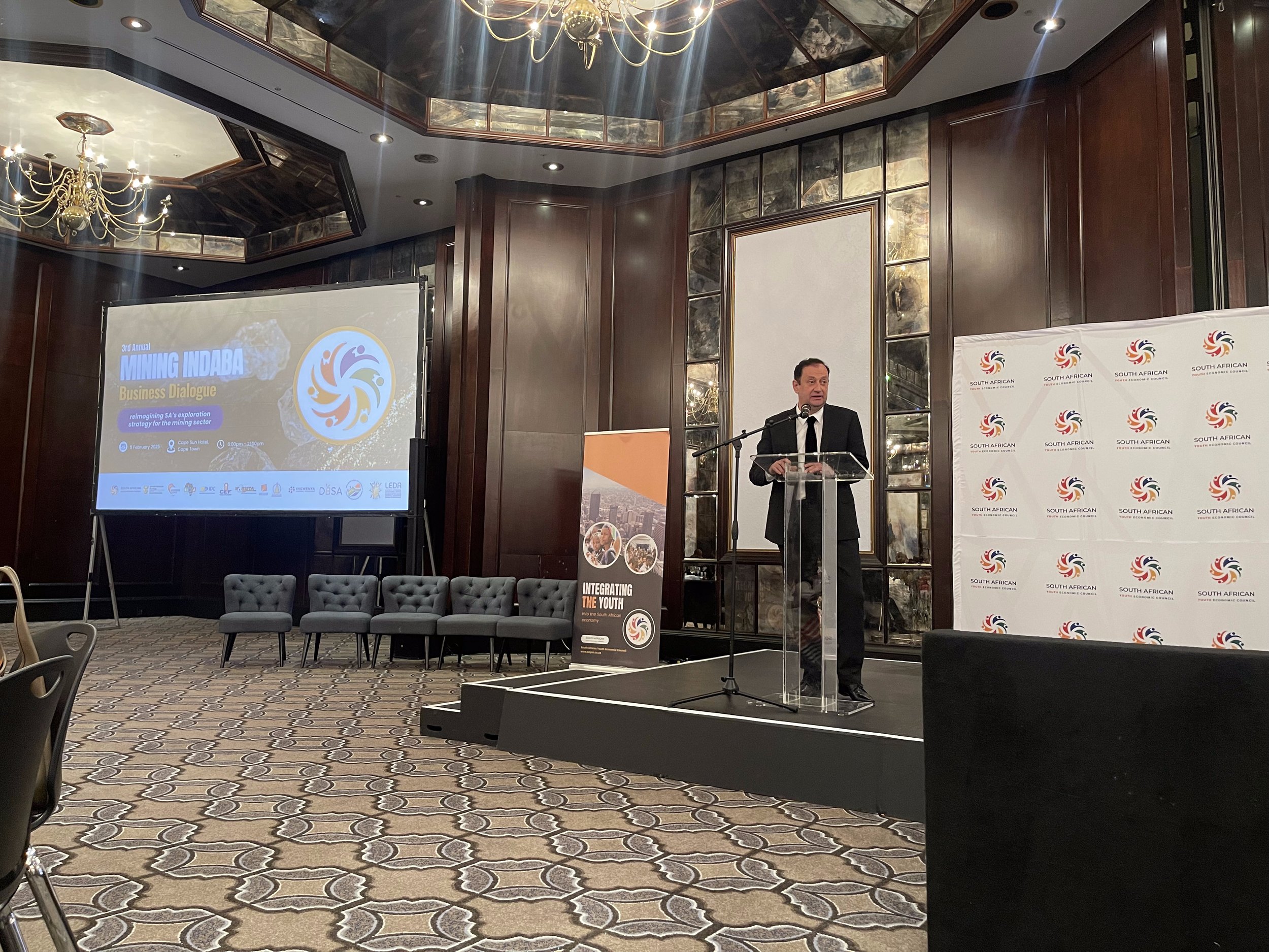 Youth group hears about South Africa’s potential to rise as a global powerhouse