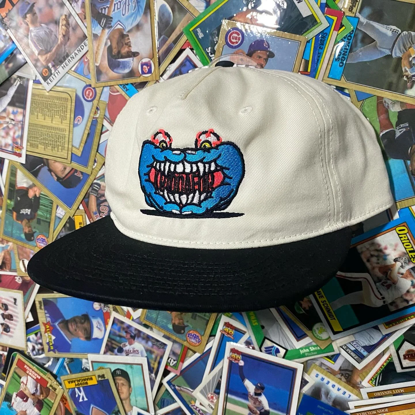 Gotta hand it it to &lsquo;em for the color way. 
@kriddafur 

#reno #nv #renonv #nevada #screenprint  #pantone #ink #thread #patches #embroidery #threadandneedle #madeirathread #tmprintco #squeegee #mrcompanies #melco #tmprint #themutt #skeeno