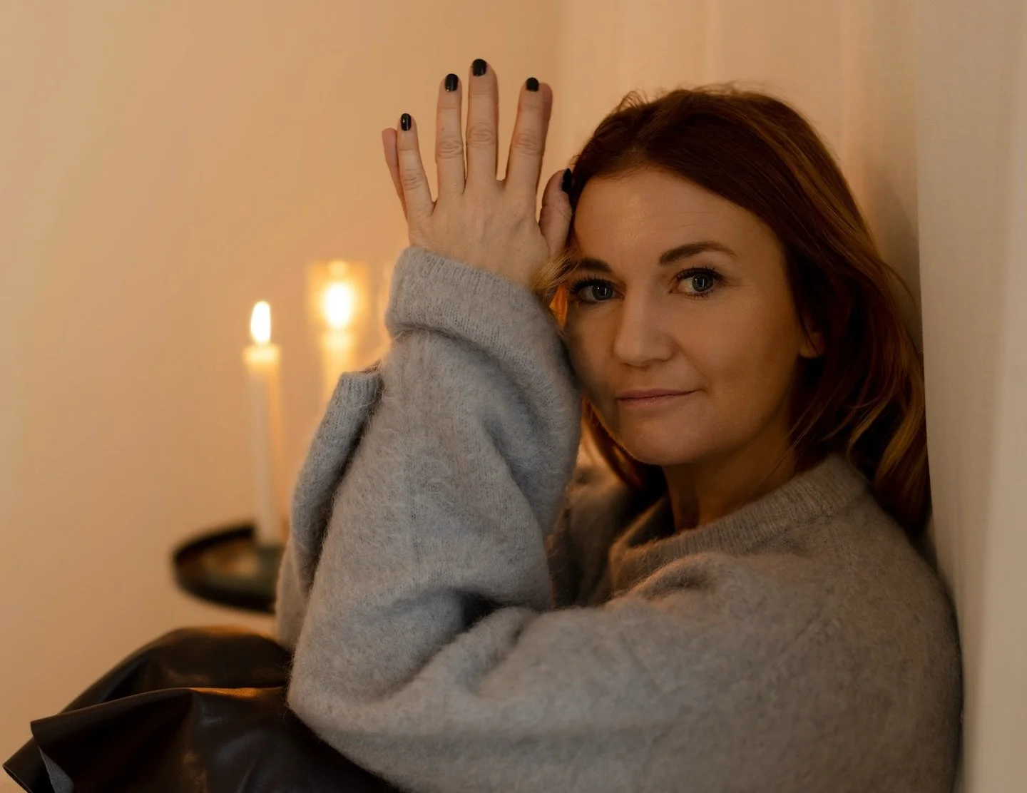 Love that stays
doesn&rsquo;t beg.
It holds. ❤️

This week in The Field:
space before the next version of you.

Breath. Nervous system truth. Inner alchemy.

The Field is a weekly space to come back to yourself -
through breath, reflection, and inner