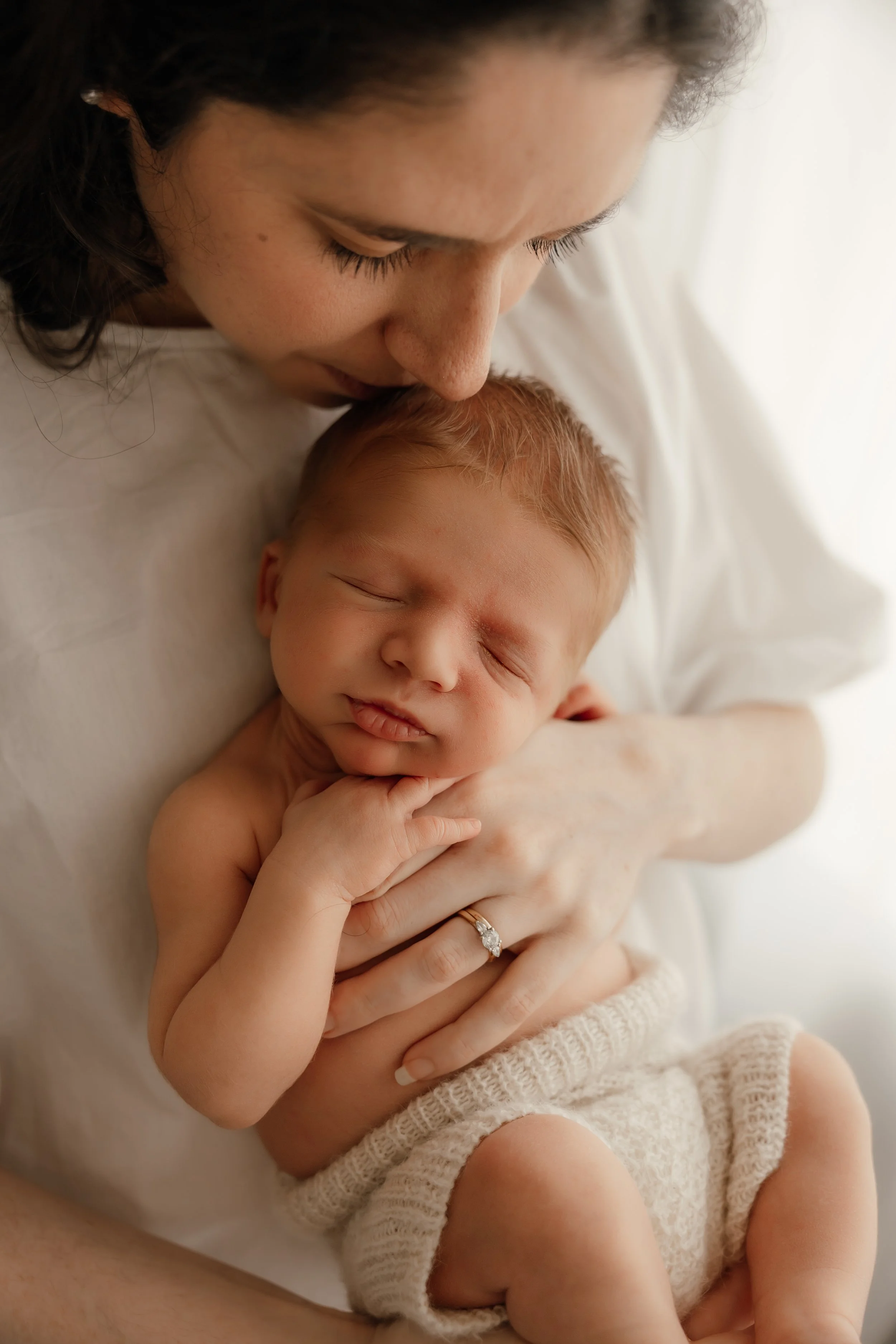 Natural newborn photography
Newborn photographer Hertfordshire
Relaxed newborn photoshoot
Newborn photography Hitchin