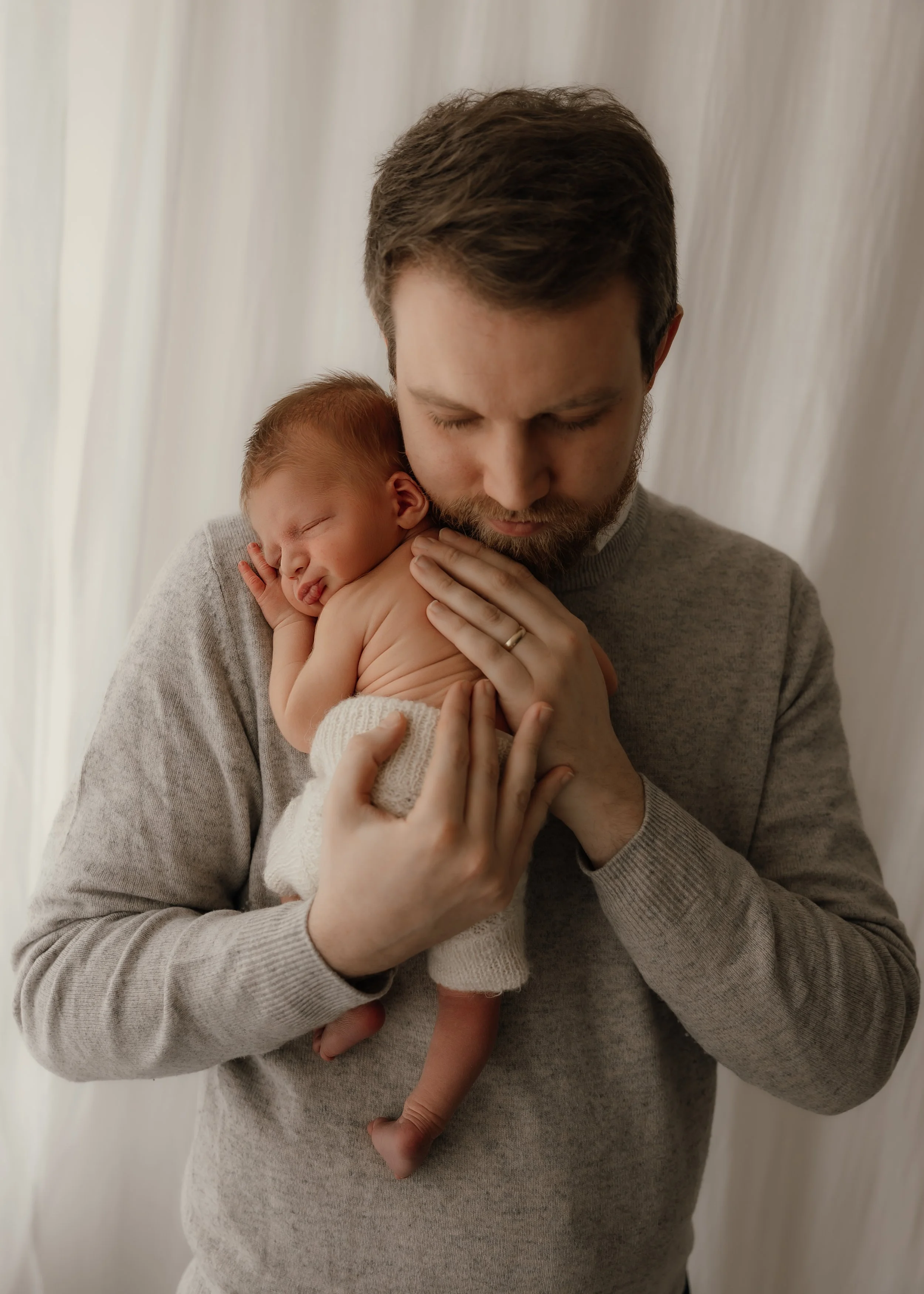 Natural newborn photography
Newborn photographer Hertfordshire
Relaxed newborn photoshoot
Newborn photography Hitchin