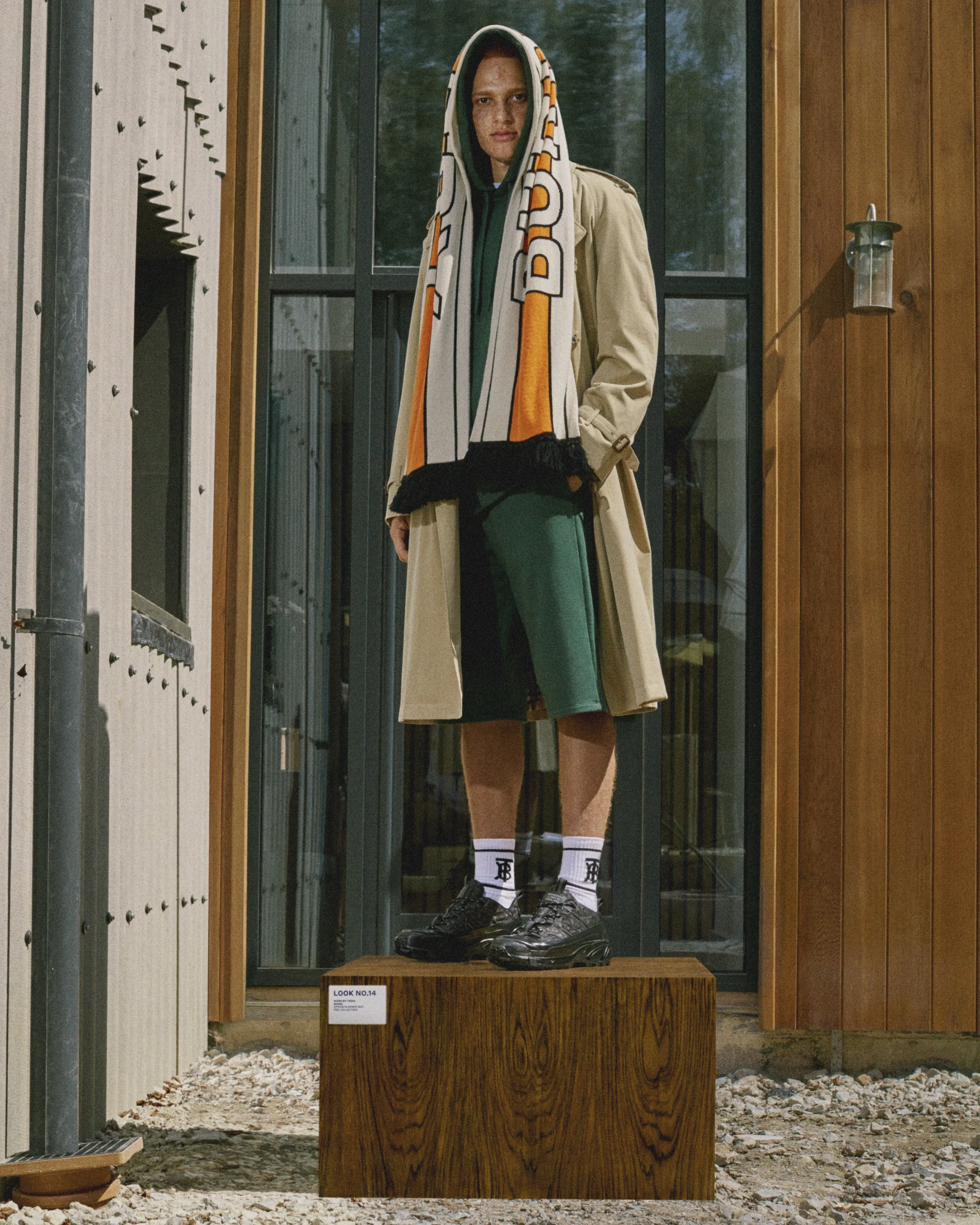 2021_SS21_PC_LOOKBOOK_RGB_CROPPED_LOOK_14.jpg