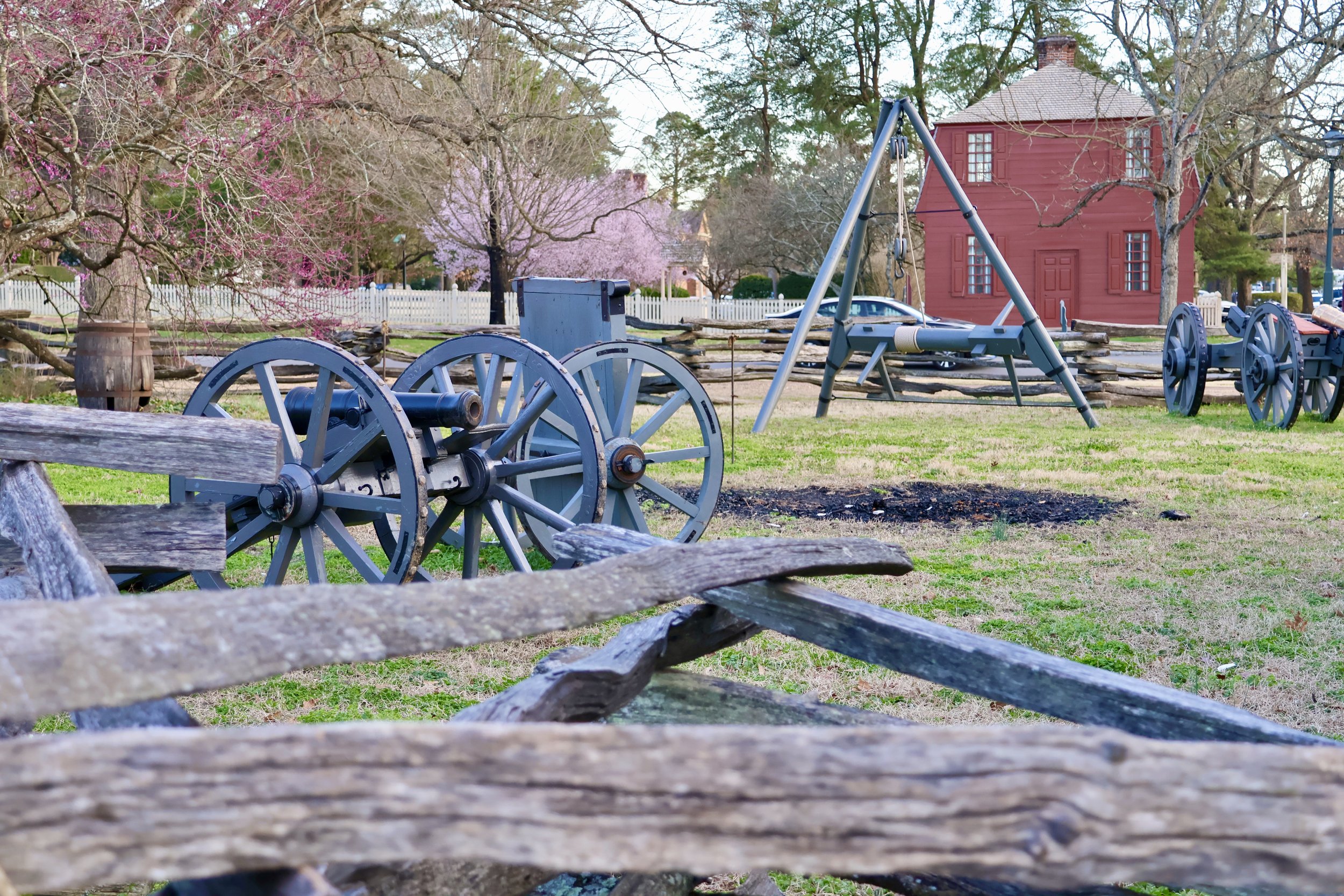 colonial williamsburg hotels