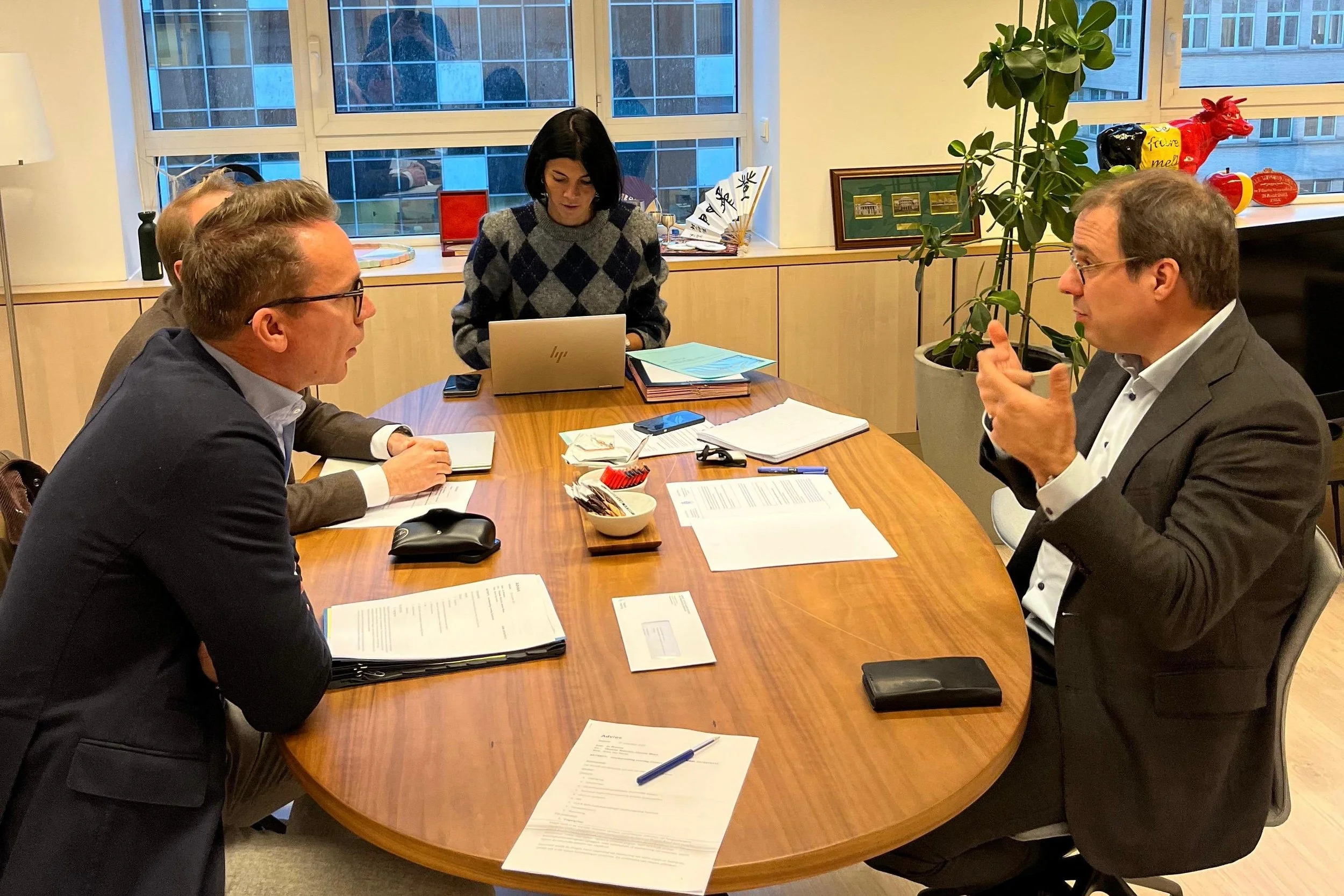 Minister Brouns wil Springstoffenbesluit aanpassen om toekomst schutterijen te vrijwaren: “Onze schuttersgilden zijn erfgoed, geen springstoffenfabrieken”