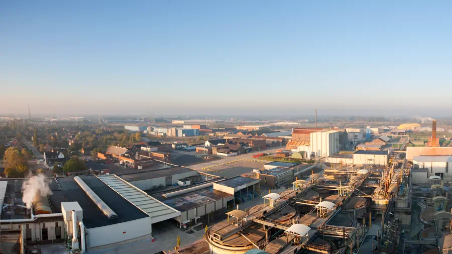 Minister Jo Brouns verstrengt lozingsnormen metaalverwerker Nyrstar in Pelt