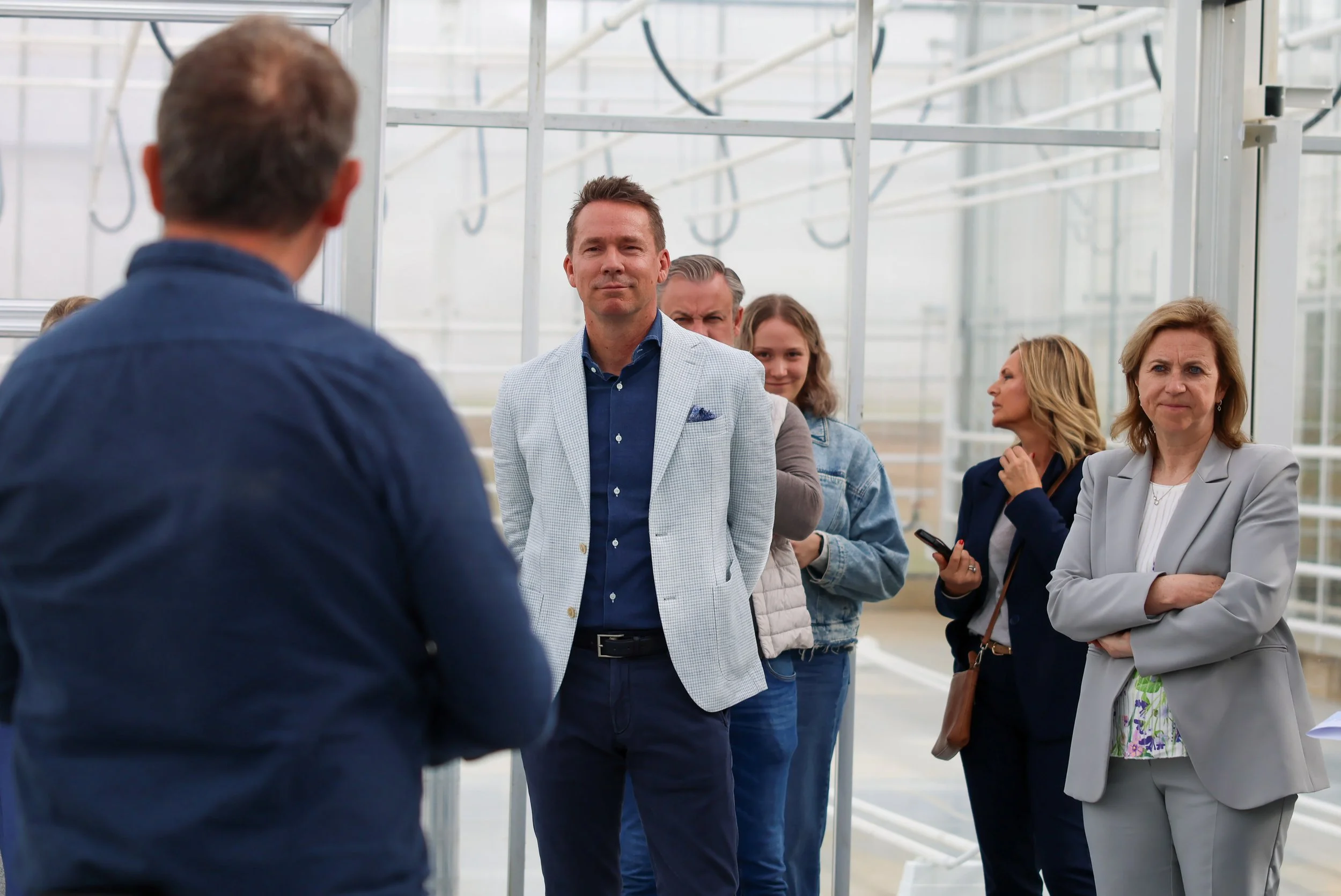 Brouns trekt 10 miljoen euro per jaar uit voor glastuinbouwers: “Hulp bij energietransitie”