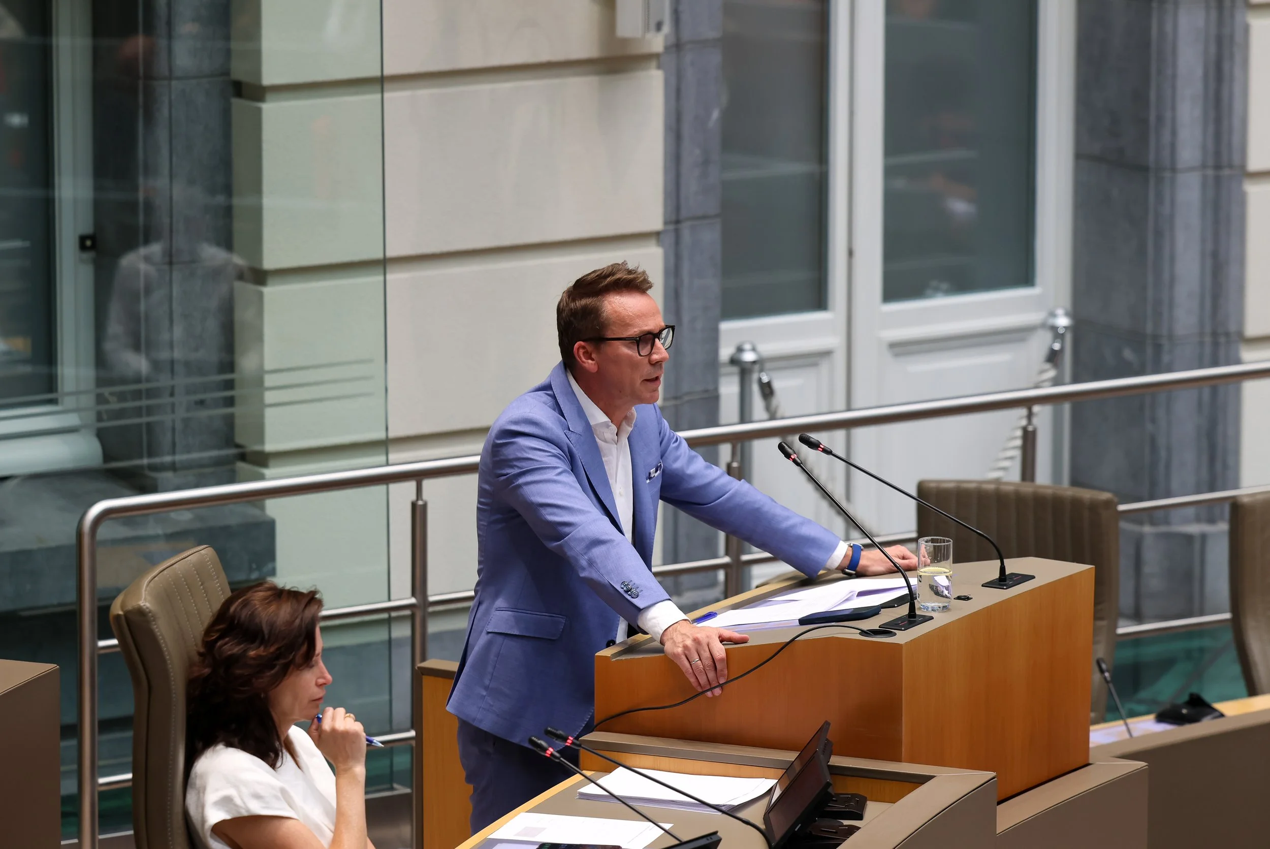 Vlaamse Regering versnelt uitbouw van strategische ondergrondse transportleidingen en richt taskforce op