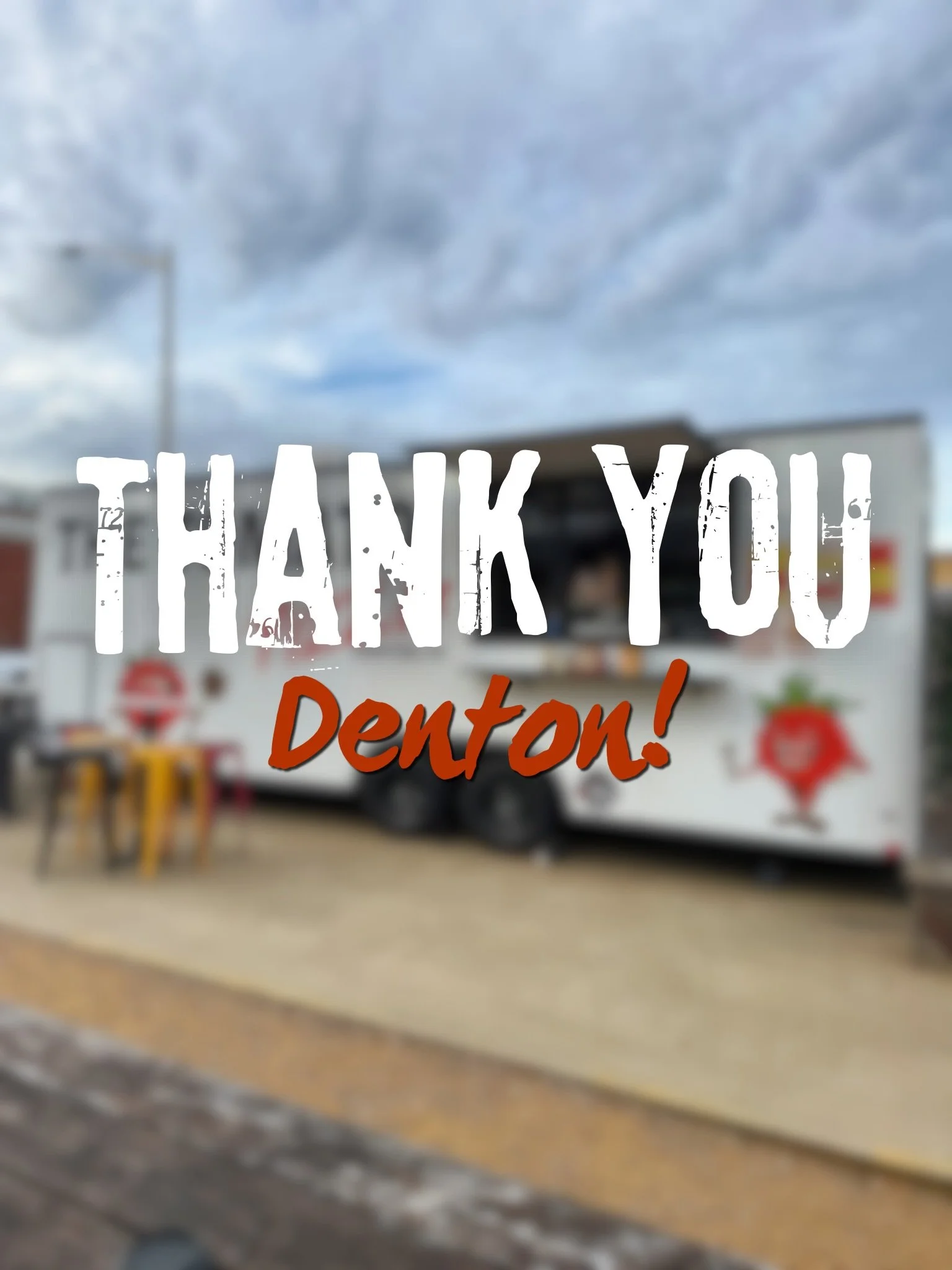 😮&zwj;💨 What a weekend, y&rsquo;all! Congratulations to @dentondodfest on another incredible event! We are so incredibly grateful to everyone who stopped by for a slice for enduring long lines and l wait times. We also want to give our crew and all