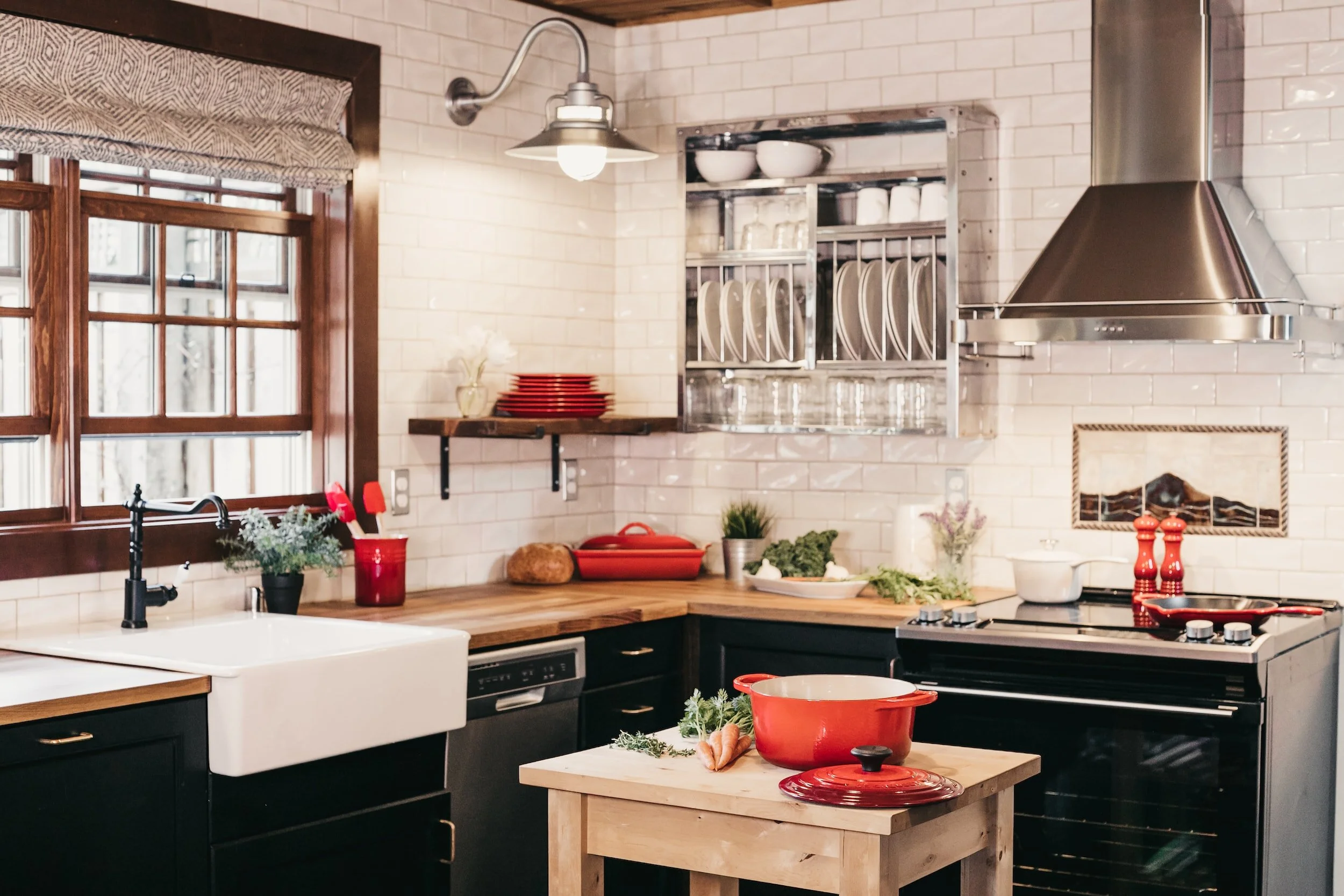 Kitchen Remodeling Guide: Transform Your Space with Expert Tips from Our General Contracting Team