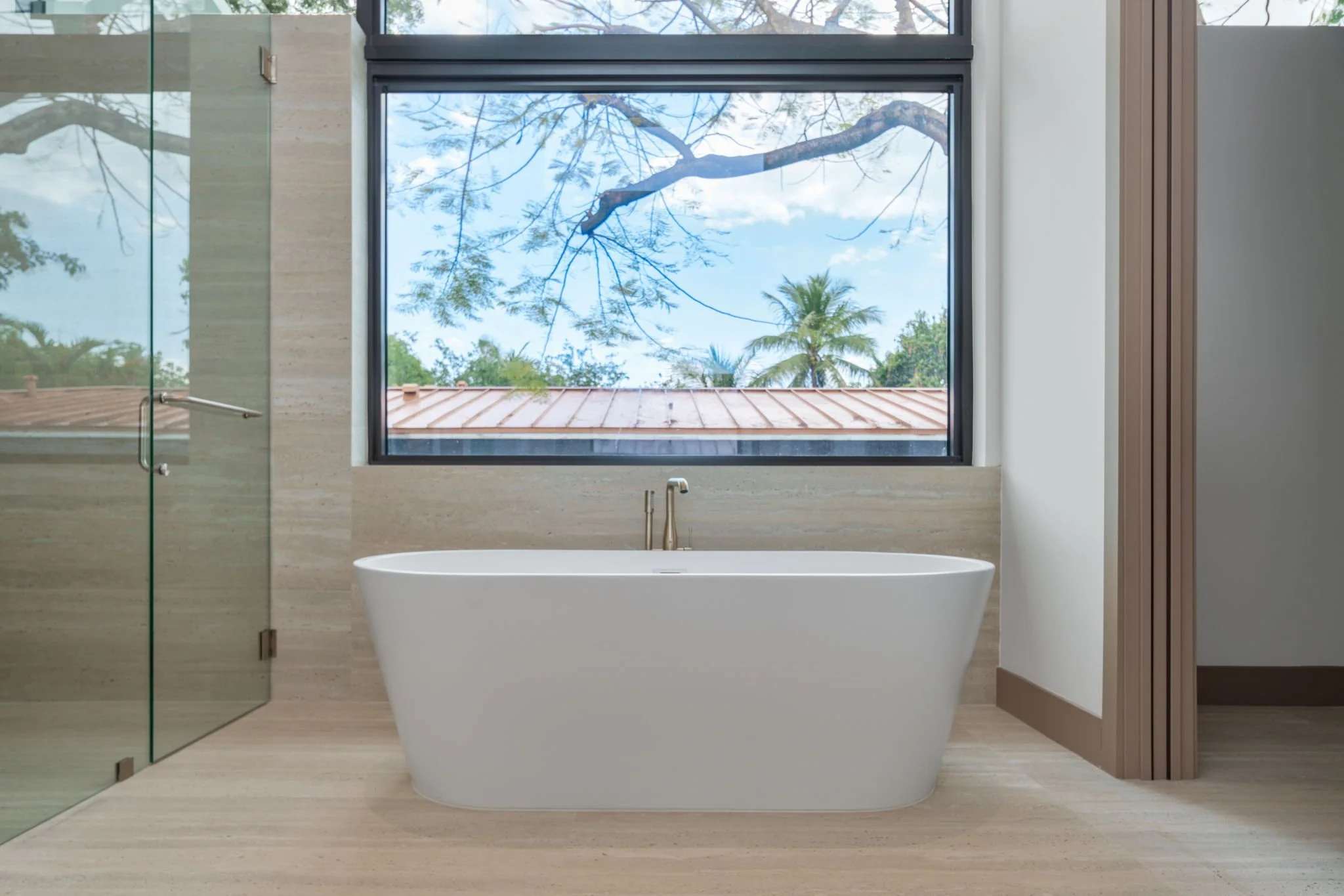 18-web-or-mls-510 NE 52nd St_DSC3285.jpg