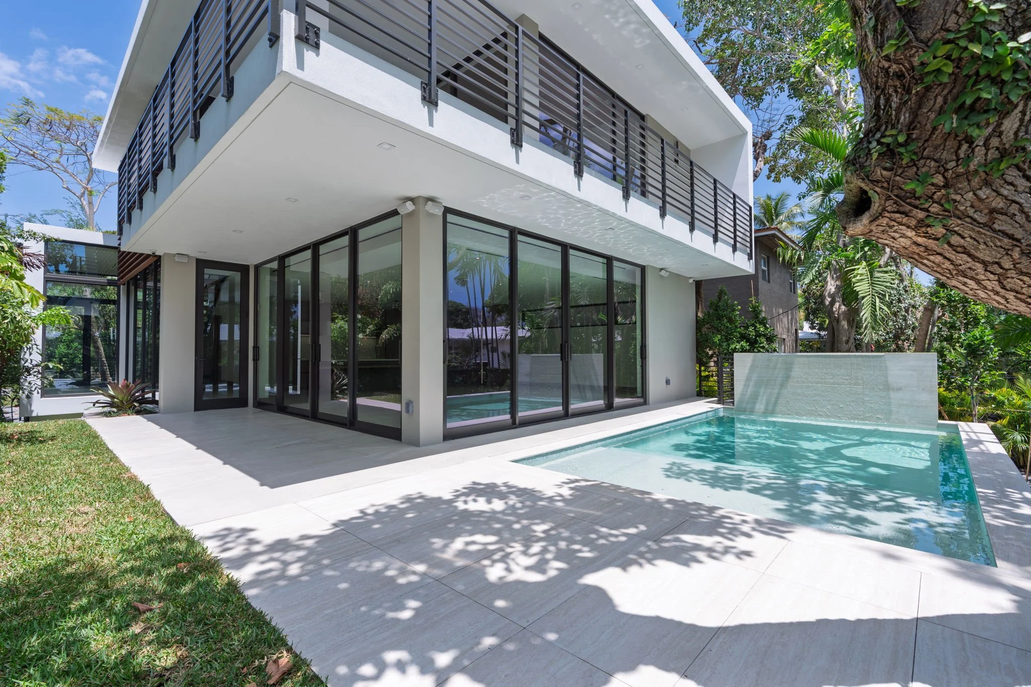 33-web-or-mls-510 NE 52nd St_DSC3612.jpg