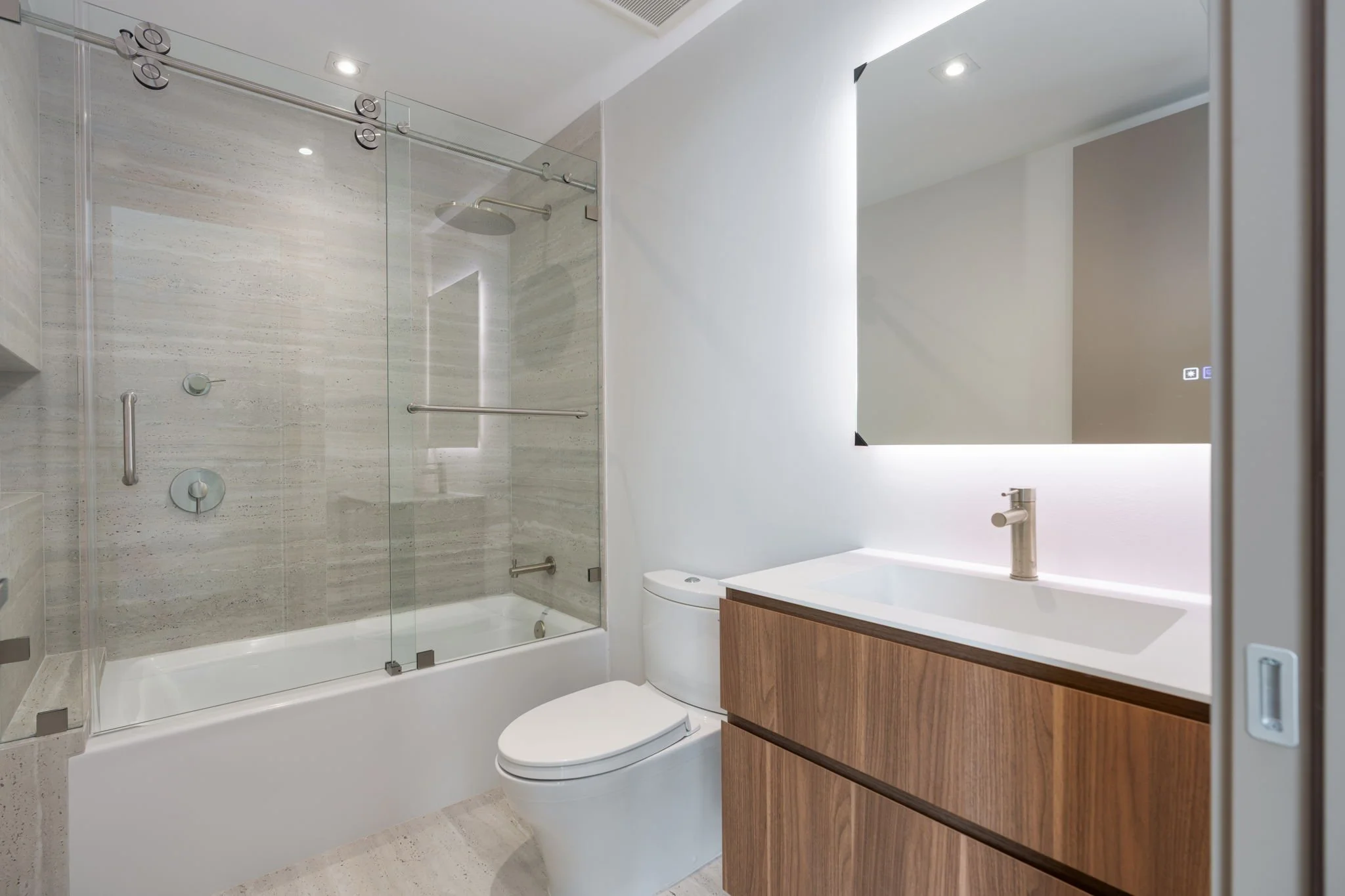 23-web-or-mls-510 NE 52nd St_DSC3428.jpg