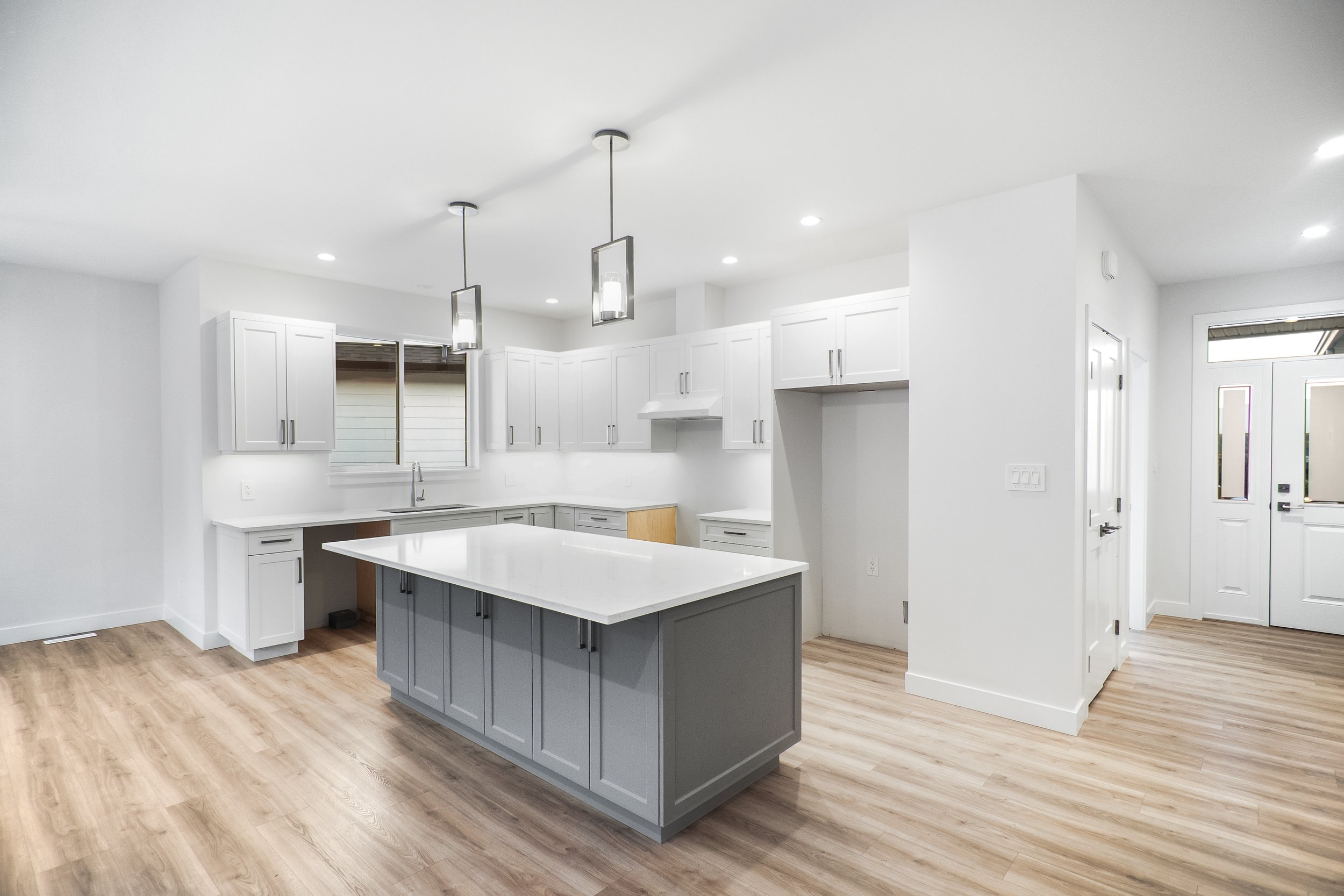 Kitchen 2 744 Oribi-.jpg