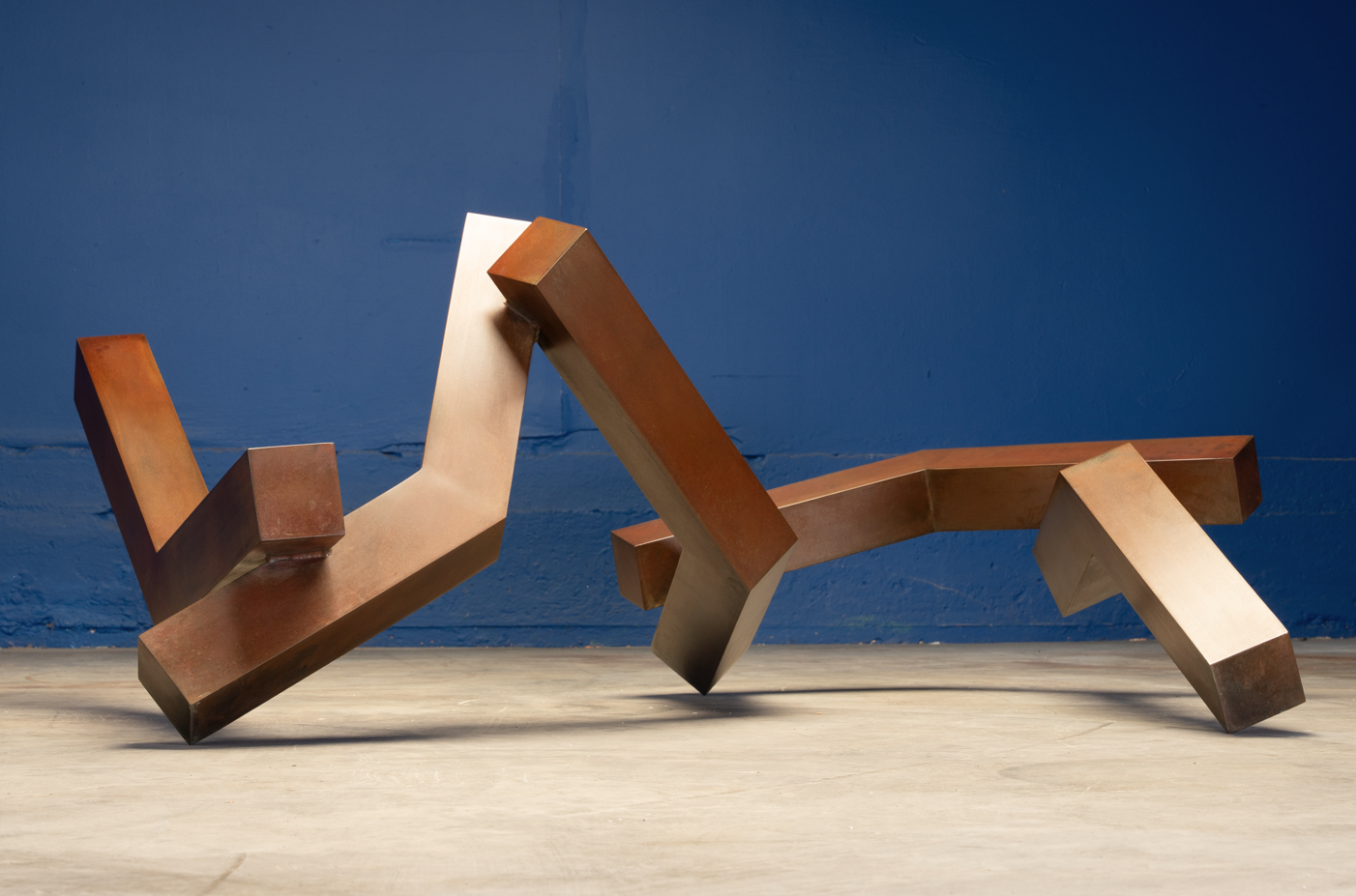 Brian Wall, Caramel, 2025, 51” x 40” x 19.5” h, bronze.
Photo: Pat Mazzera. ©Brian Wall.