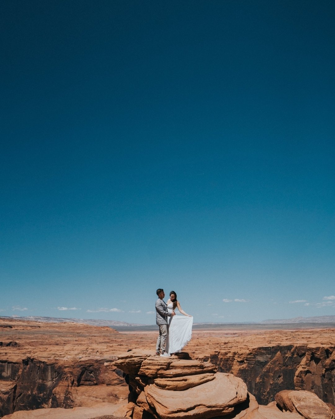 Margaret &amp; Matthew
.
They came to the states from Poland and got married in Las Vegas! After their wedding they started traveling around the west visiting a bunch of cool spots. We ran into them at Horseshoe Bend in Arizona, and I decided to try 