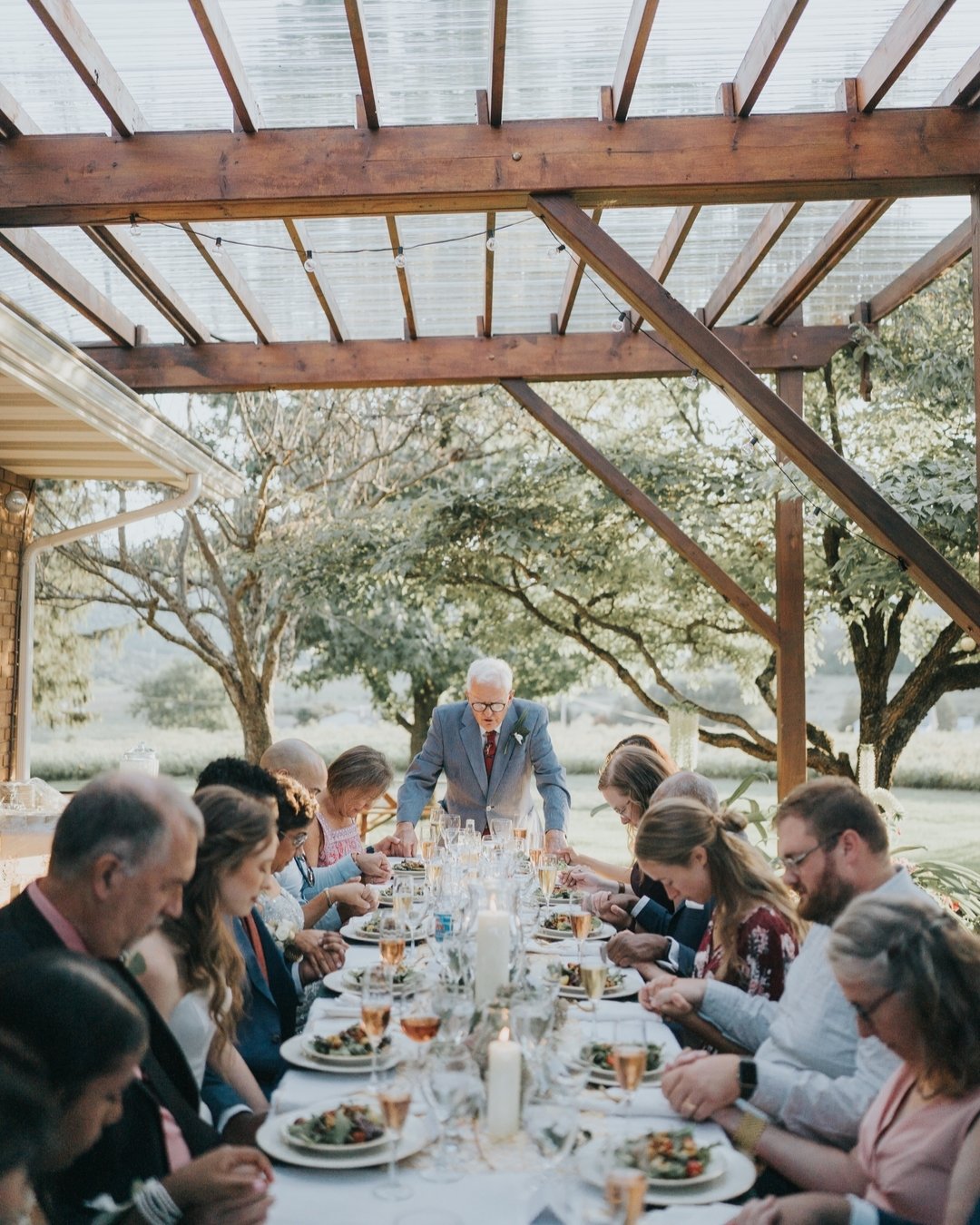 Skip the crowded venues and celebrate your wedding with a dinner that&rsquo;s as intimate as your love story. ✨

 Hiring a private chef means you get to enjoy an unforgettable meal, completely customized to you, in a setting that feels personal and r