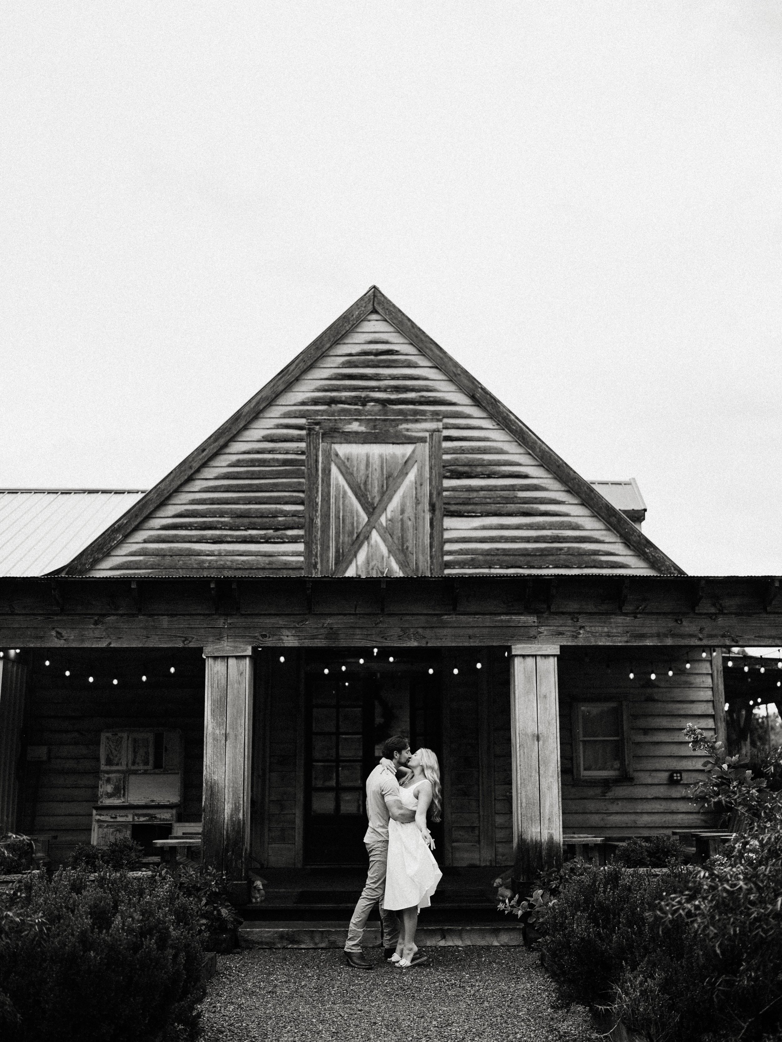Katie + Andy, exploring the place where they&rsquo;re going to get MARRIED. 

We spent their engagement session wandering around Long Hollow Gardens like we were seeing it all for the first time. No checklist of photo spots, no rushing from one setup