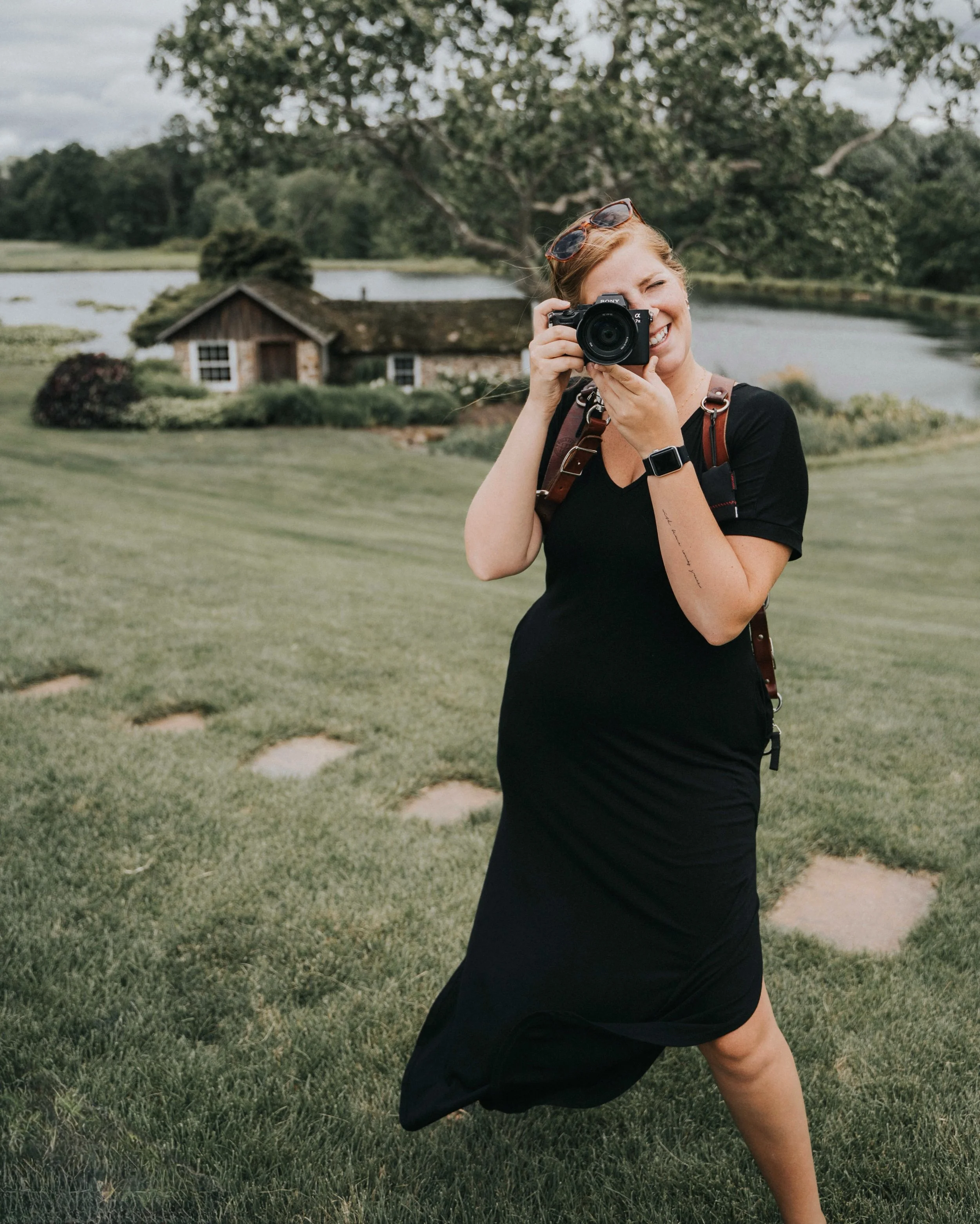 Your wedding photos aren&rsquo;t made by AI. They&rsquo;re made by me.

I think that distinction matters. I don&rsquo;t use AI to decide which moments from your wedding are worth keeping.
I don&rsquo;t use AI to change the way you look.
I don&rsquo;t