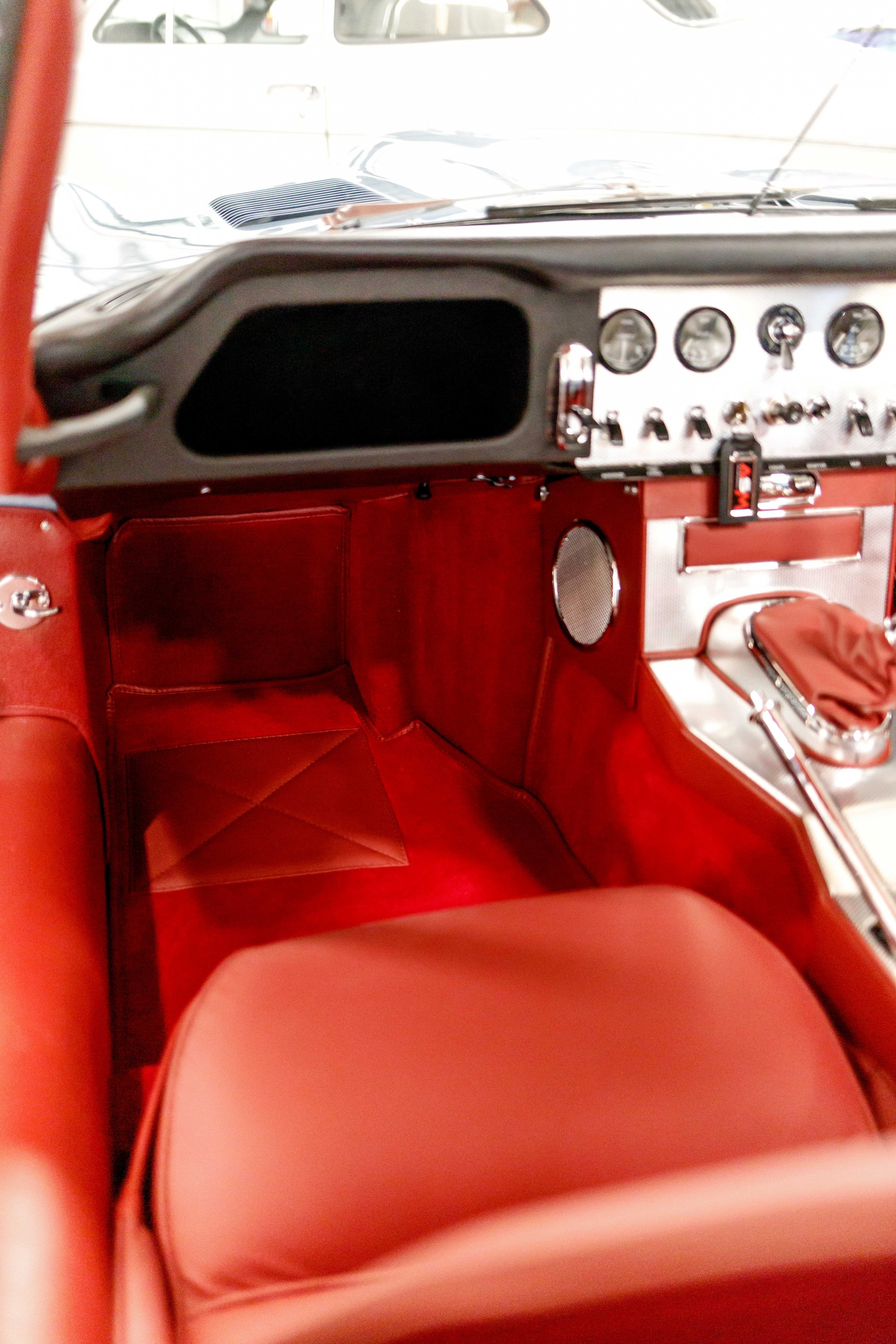 B93A7657-2.jpg