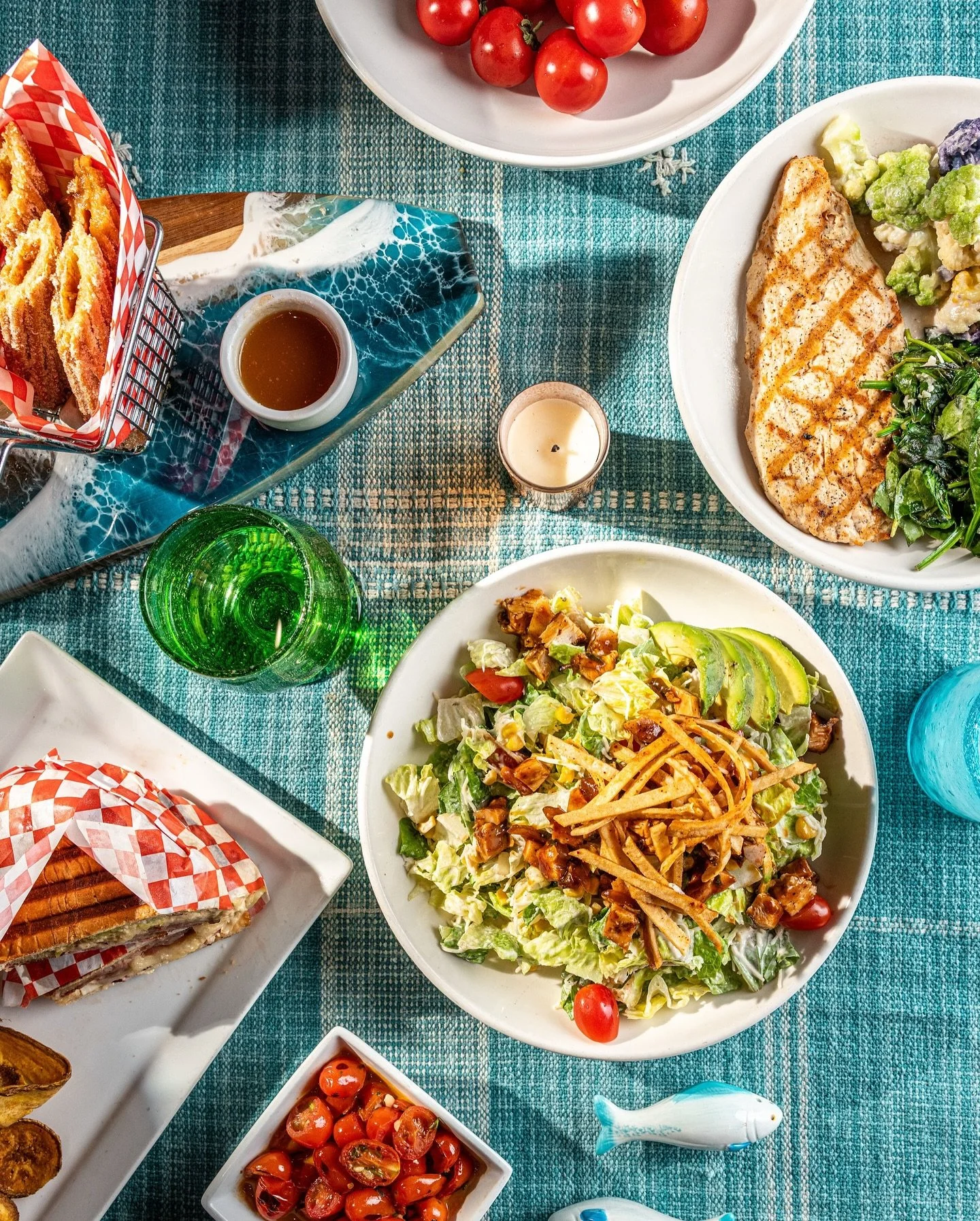 Bright bites, crisp sips, and good company ✨ Dive into fresh flavors that never go out of season.