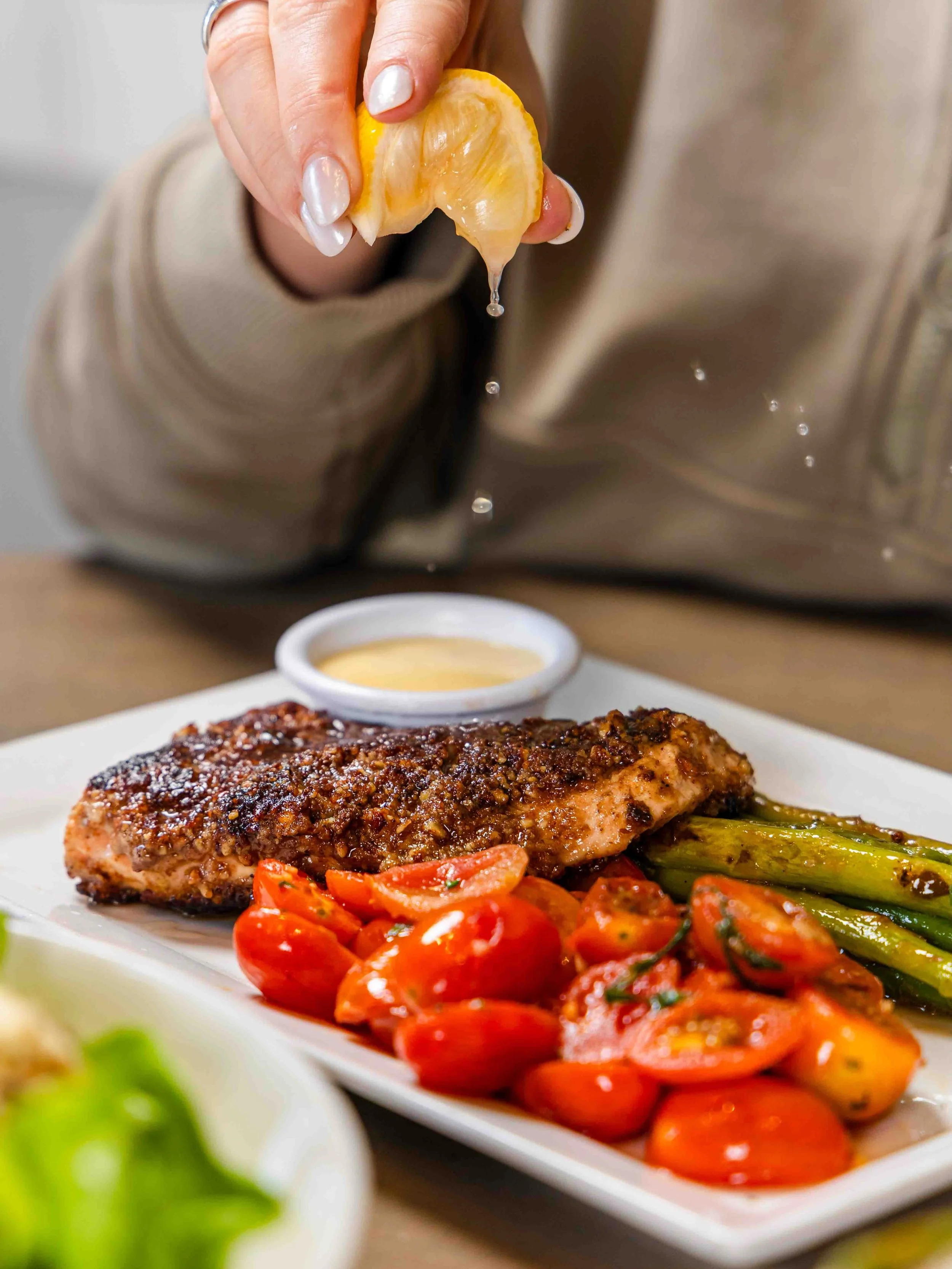 Something new for your October rotation. And one less reason to cook dinner! Pecan-Crusted Market Plate Salmon, available this month at DIVE.

&bull;
&bull;
&bull;
&bull;
&bull;

Fresh seafood Dallas | Dallas seafood restaurant | Fresh fish Dallas | 