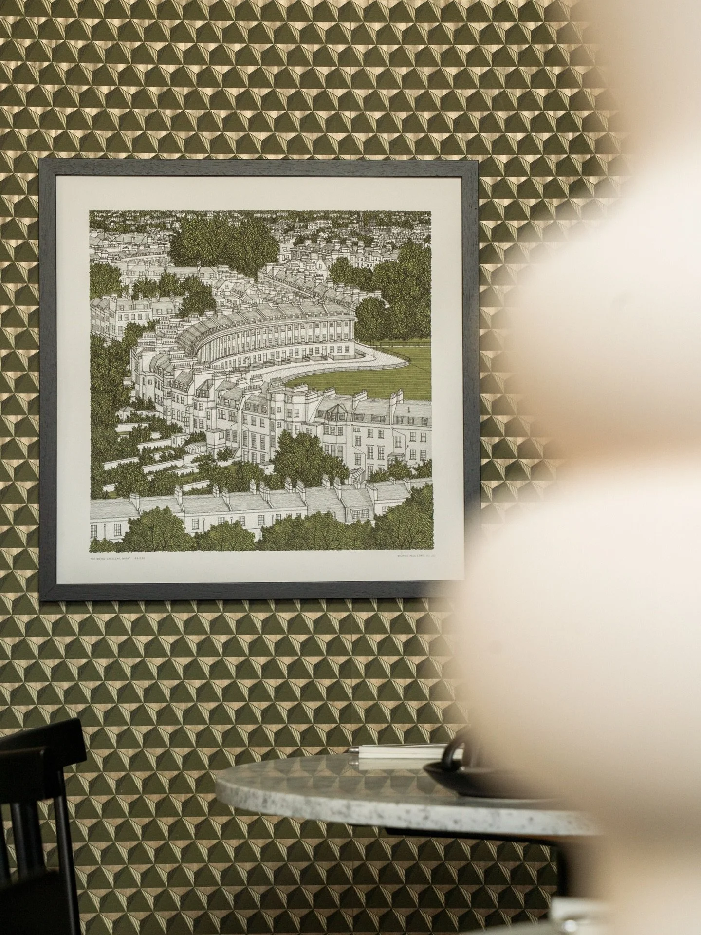 Views from our dining room featuring art by the very talented @mrmichaelpaullewis 🍃

#bath #bathhotels #artist #interiordecor #green