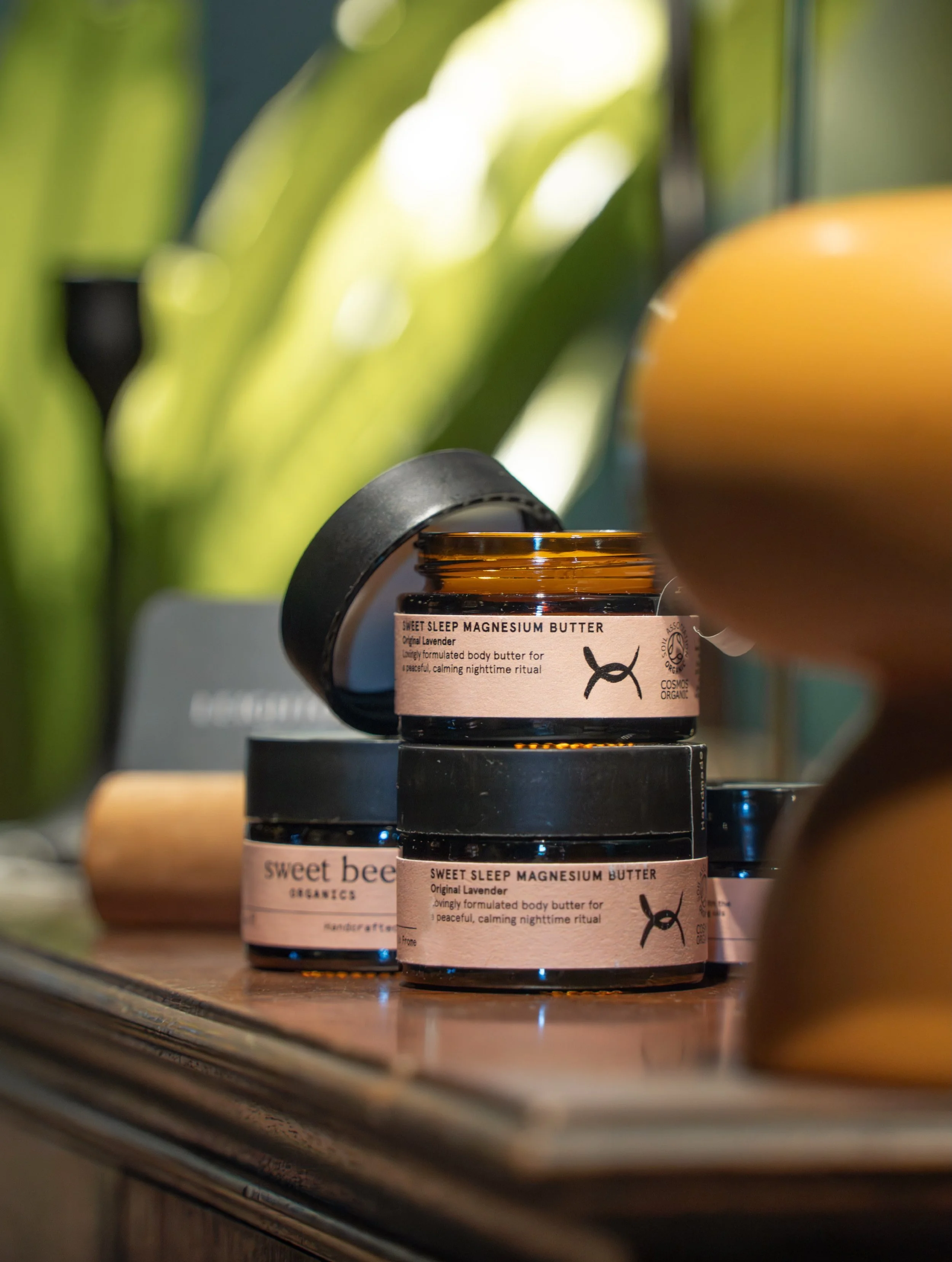Book direct and slow down a little.

The first 10 guests booking our Spacious Room with Bath will receive a complimentary 30ml Sweet Bee Signature Magnesium Butter &mdash; the perfect remedy after a day wandering Bath on foot.

To claim yours, simply
