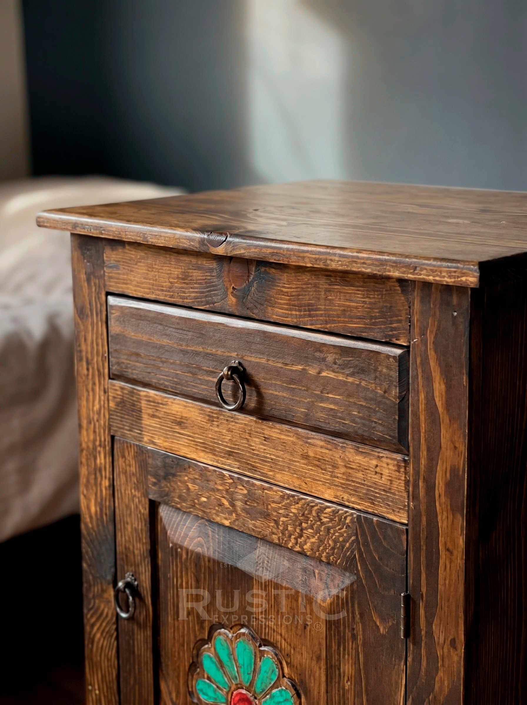 Tularosa-Nightstand-(5).gif